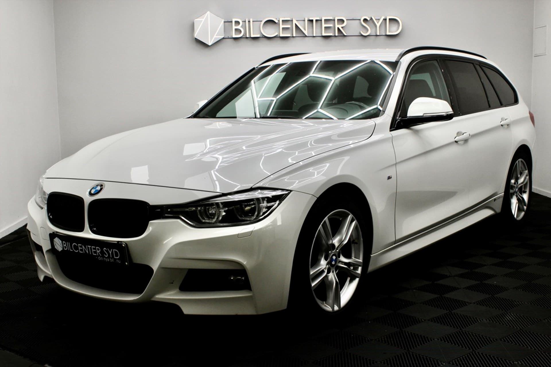 BMW 320 - bild 1