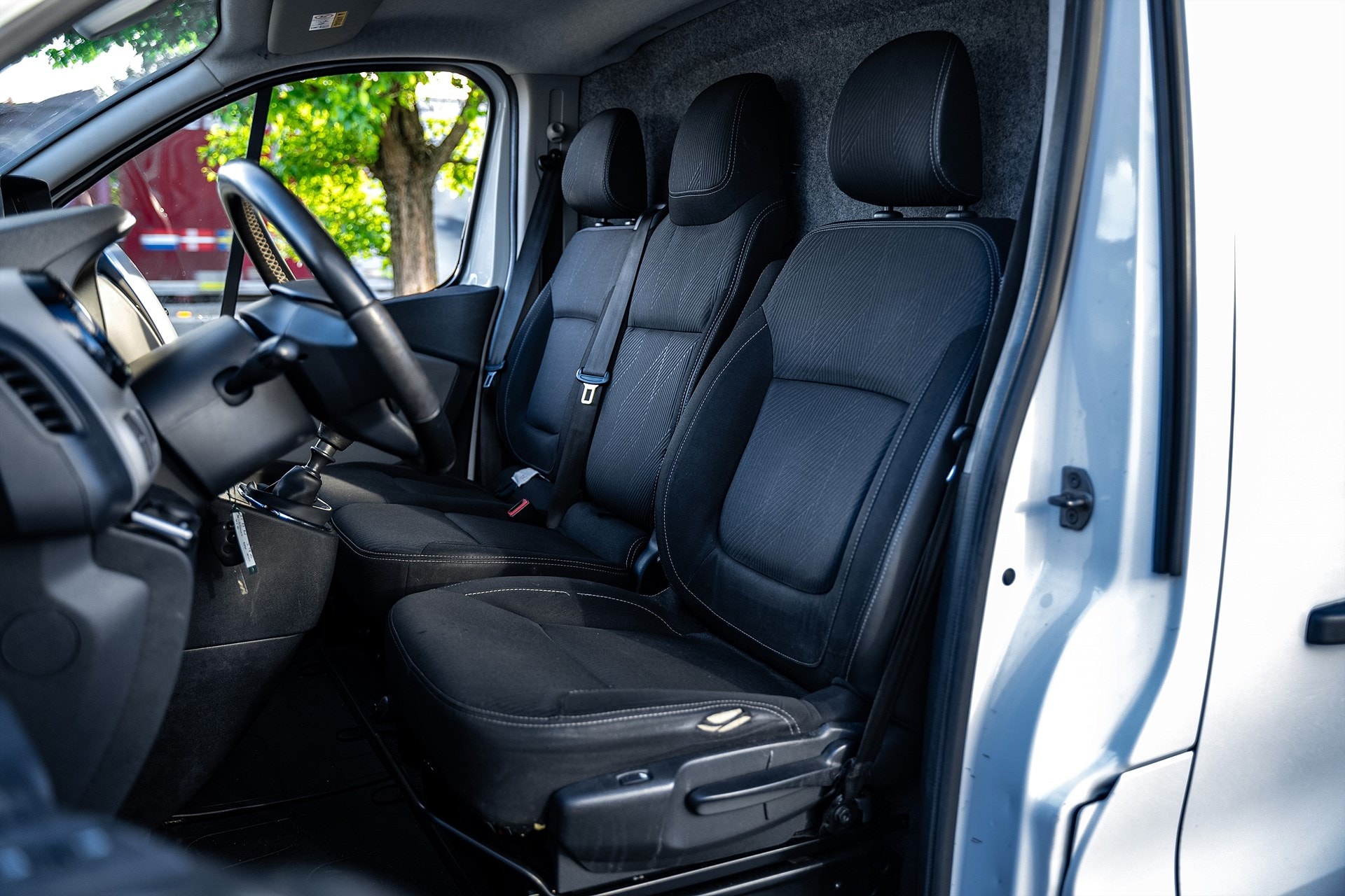Nissan NV300 - bild 25