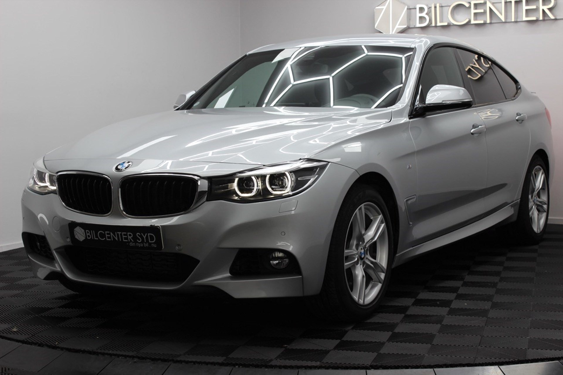 BMW 320 - bild 5