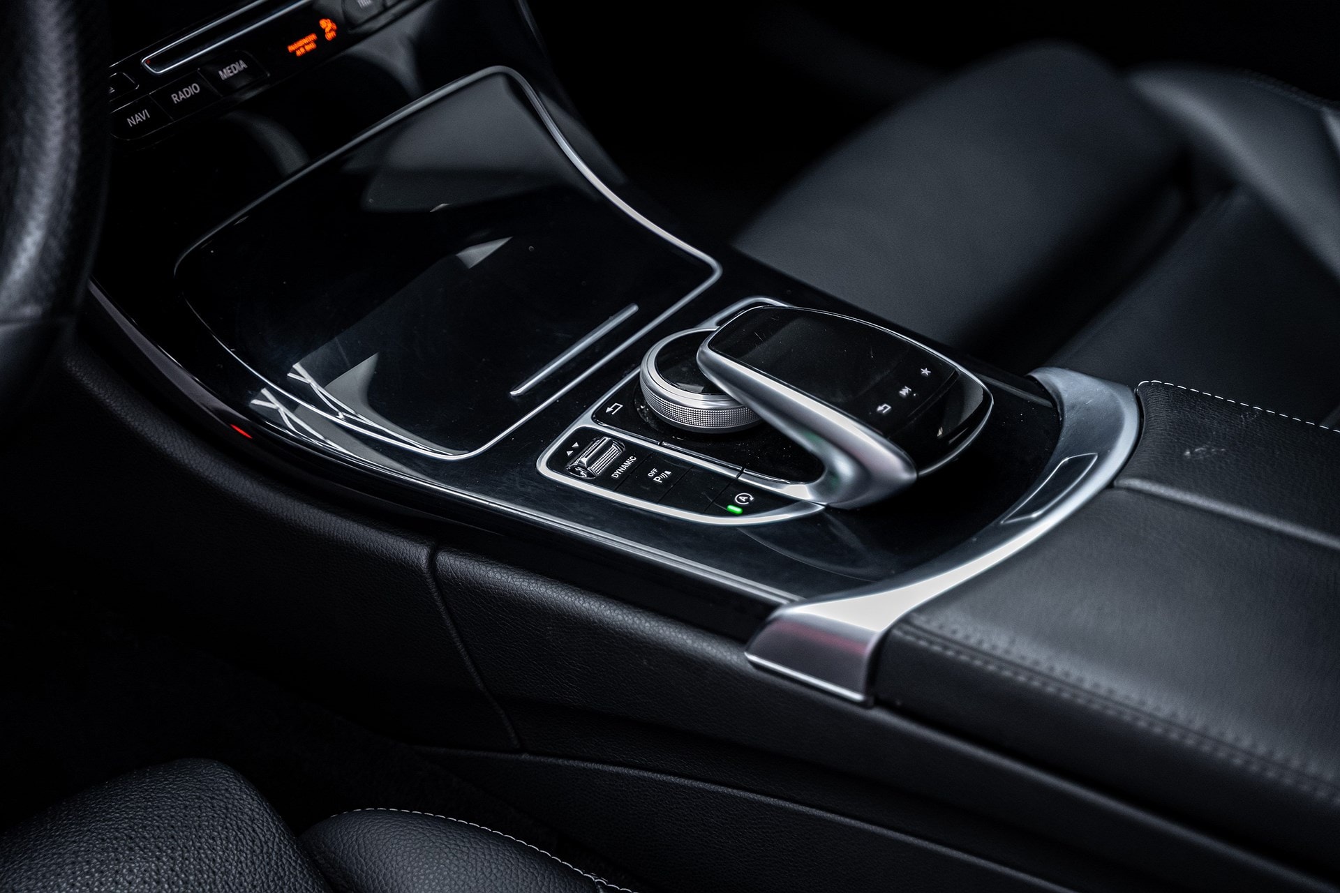 Mercedes-Benz C 220d - bild 17