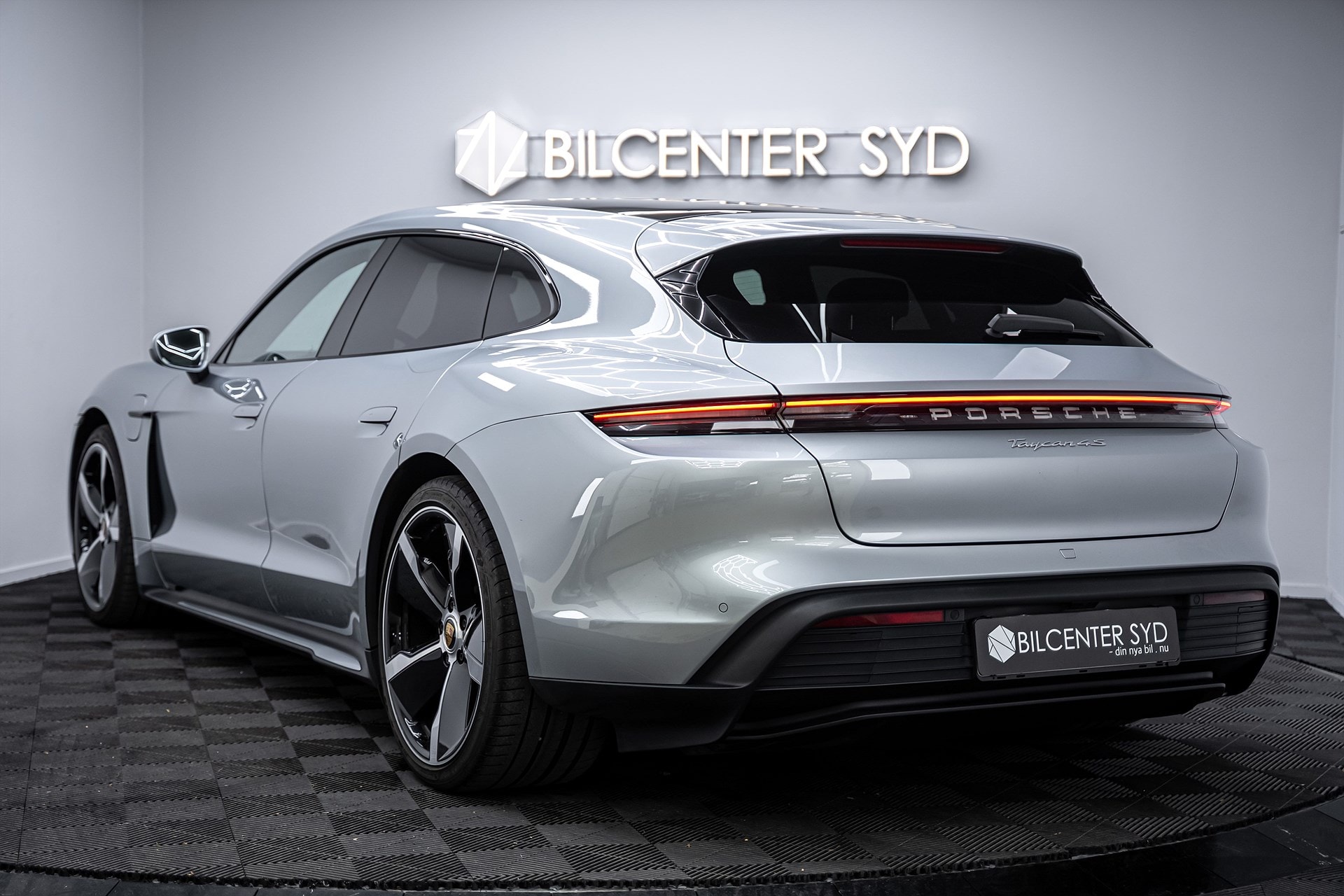 Porsche Taycan 4S - bild 11