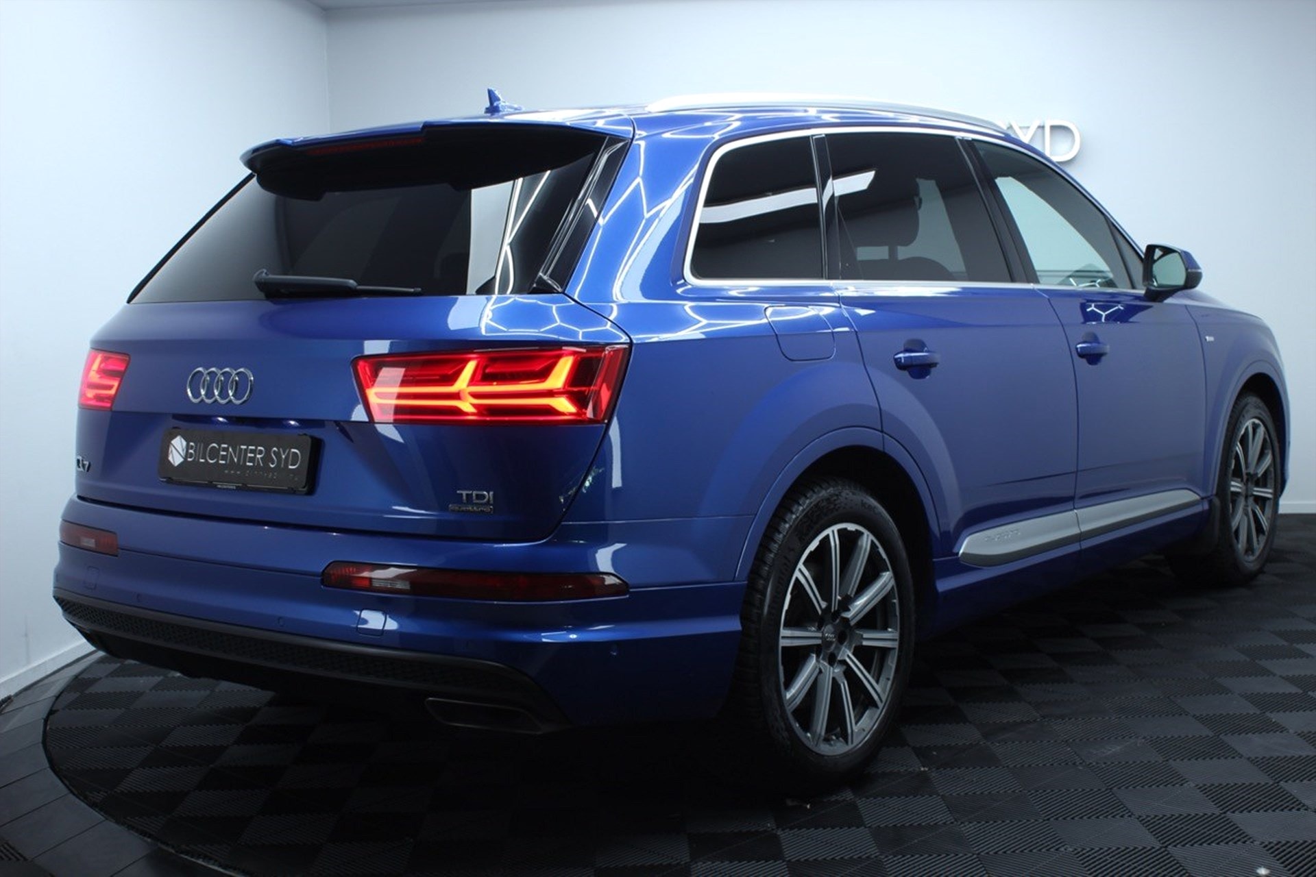 Audi Q7 - bild 11
