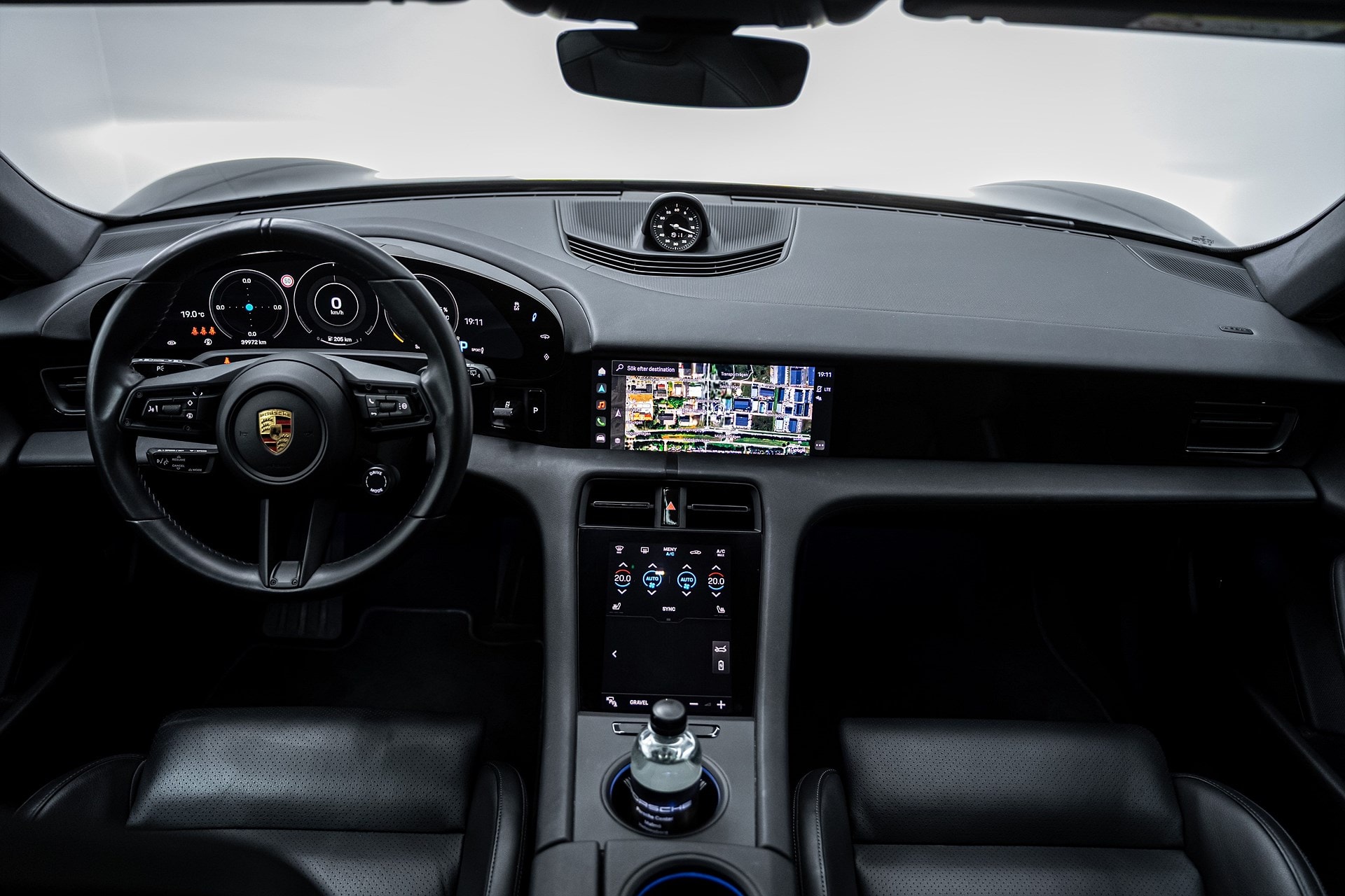 Porsche Taycan - bild 23