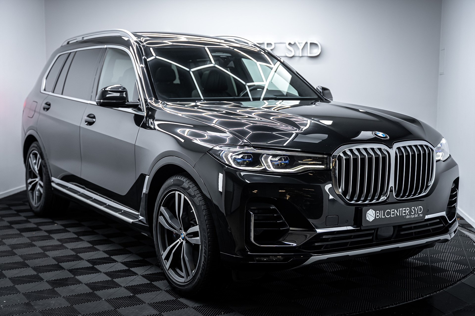 BMW X7 - bild 4