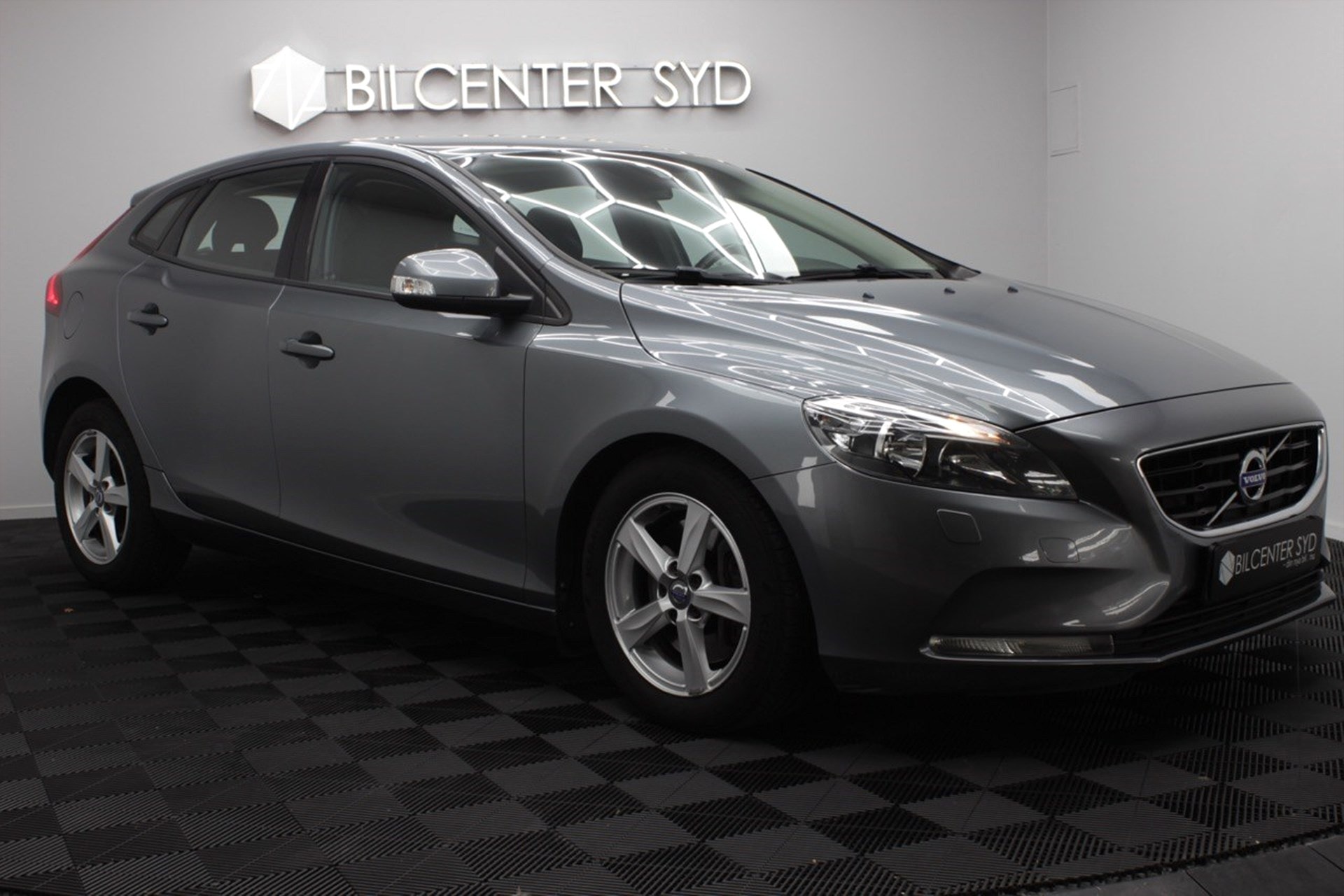 Volvo V40 - bild 5
