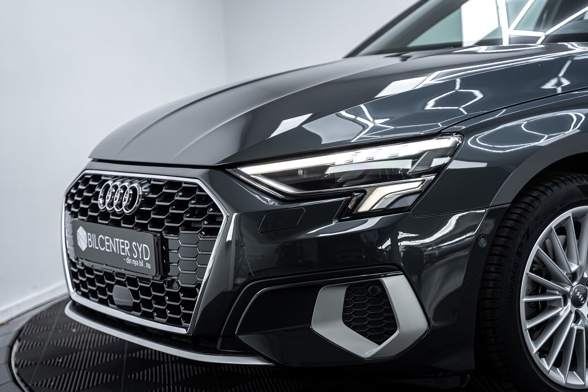 Audi A3 - bild 2