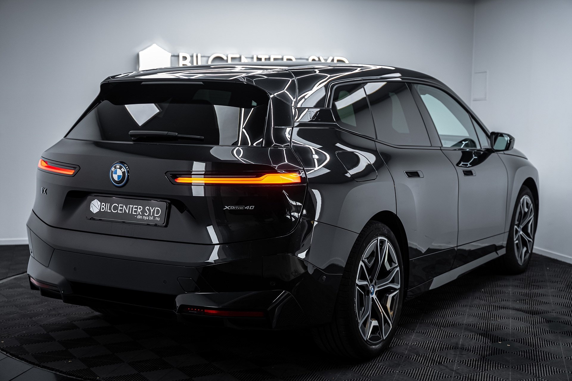 BMW iX - bild 8