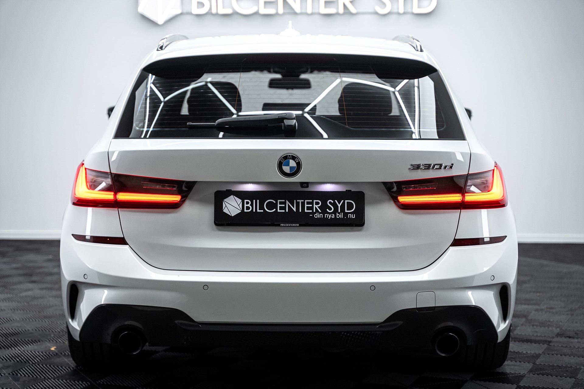 BMW 330 - bild 10