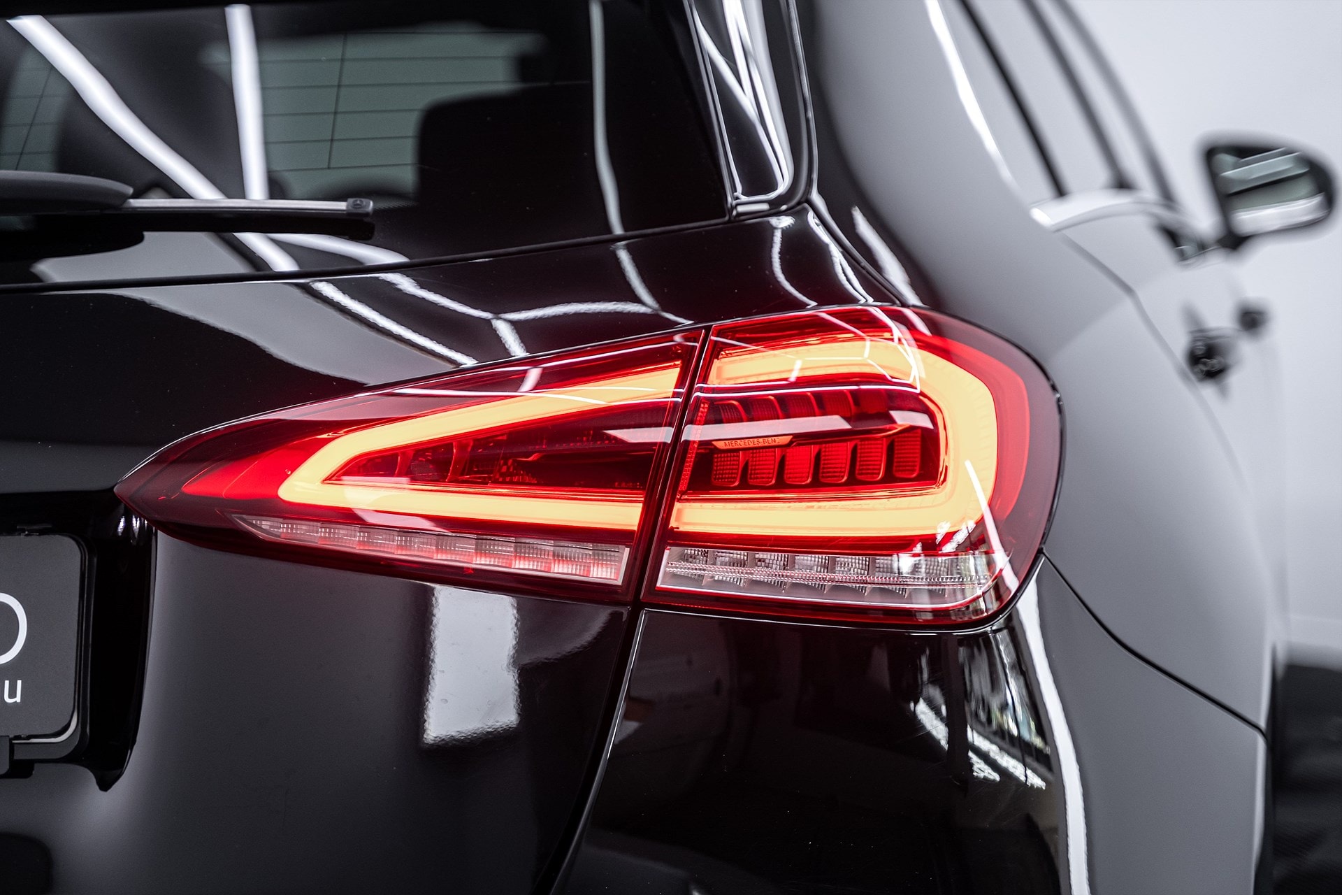 Mercedes-Benz A180 - bild 9