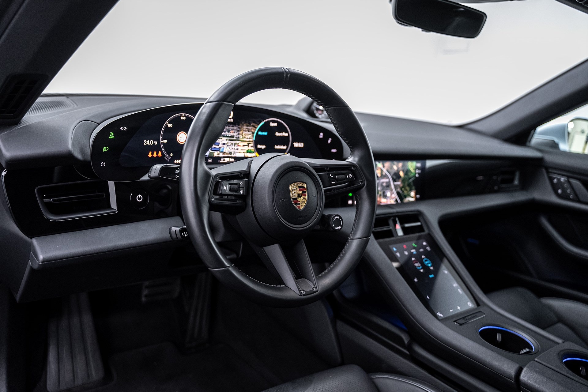Porsche Taycan 4S - bild 16