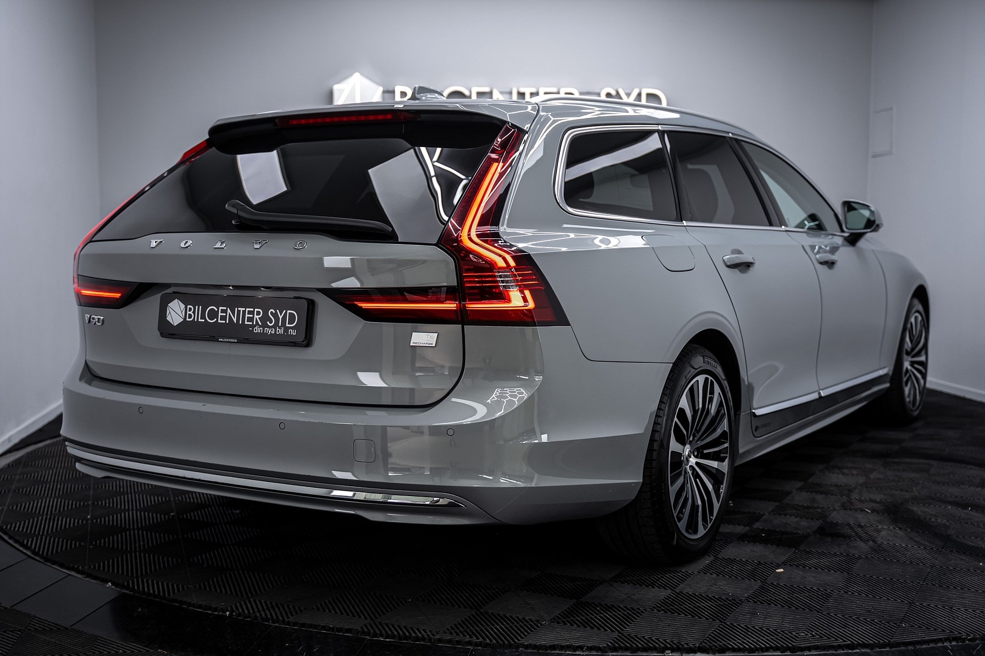 Volvo V90 - bild 8