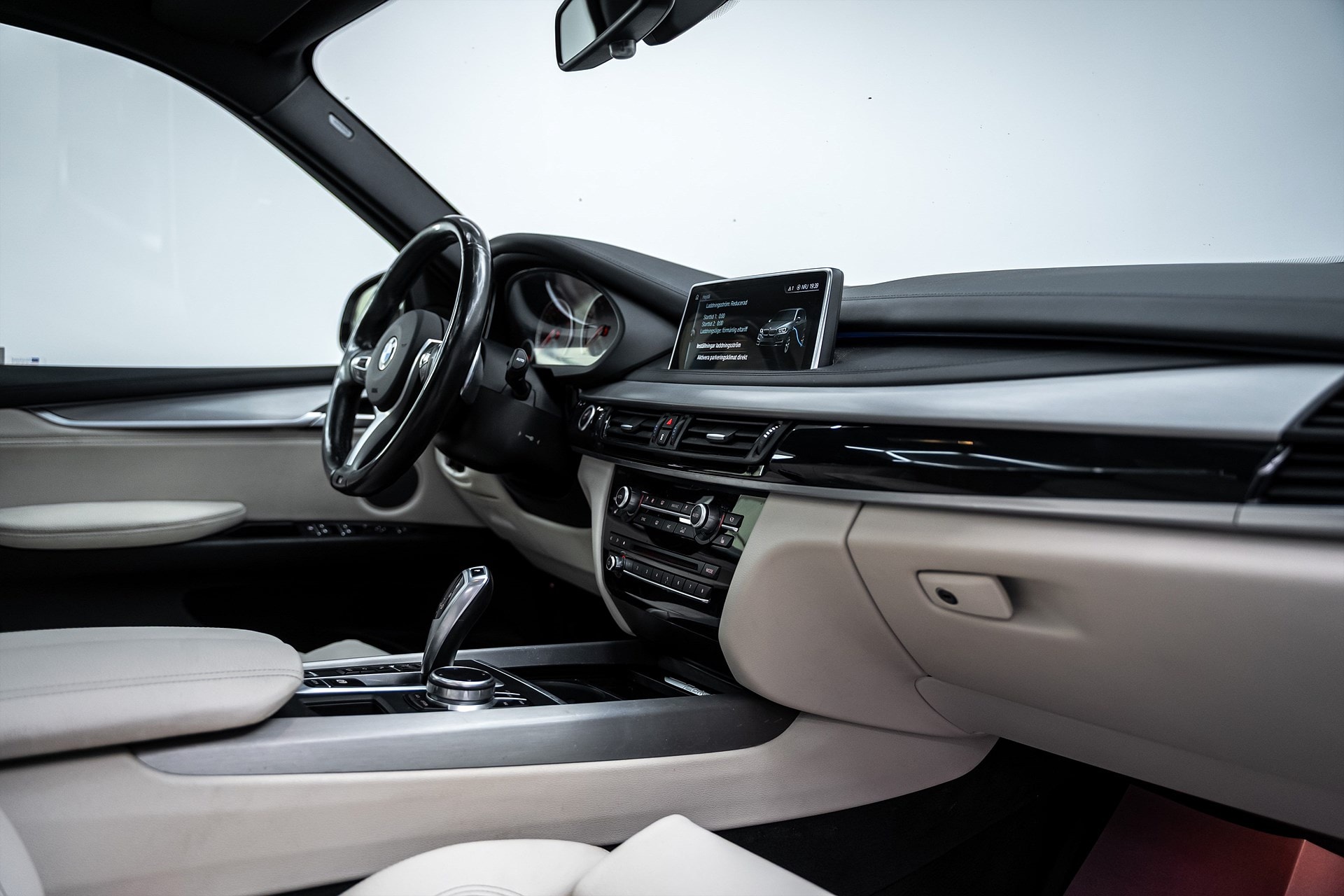 BMW X5 - bild 25