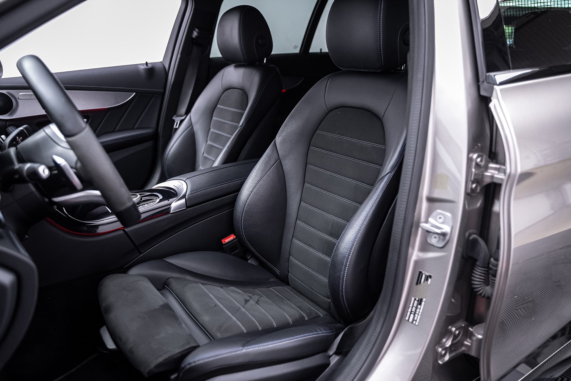 Mercedes-Benz C220 - bild 23