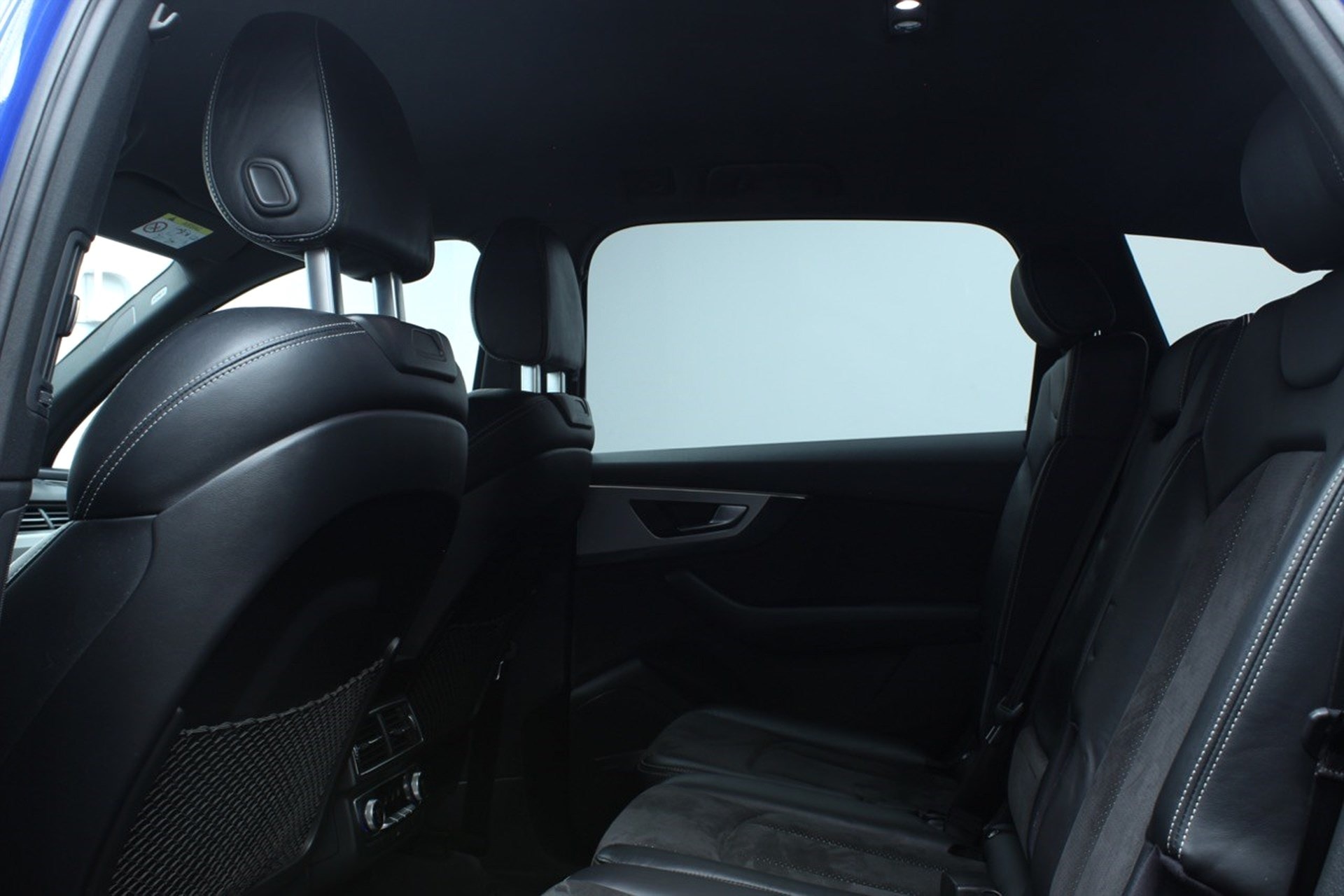 Audi Q7 - bild 21