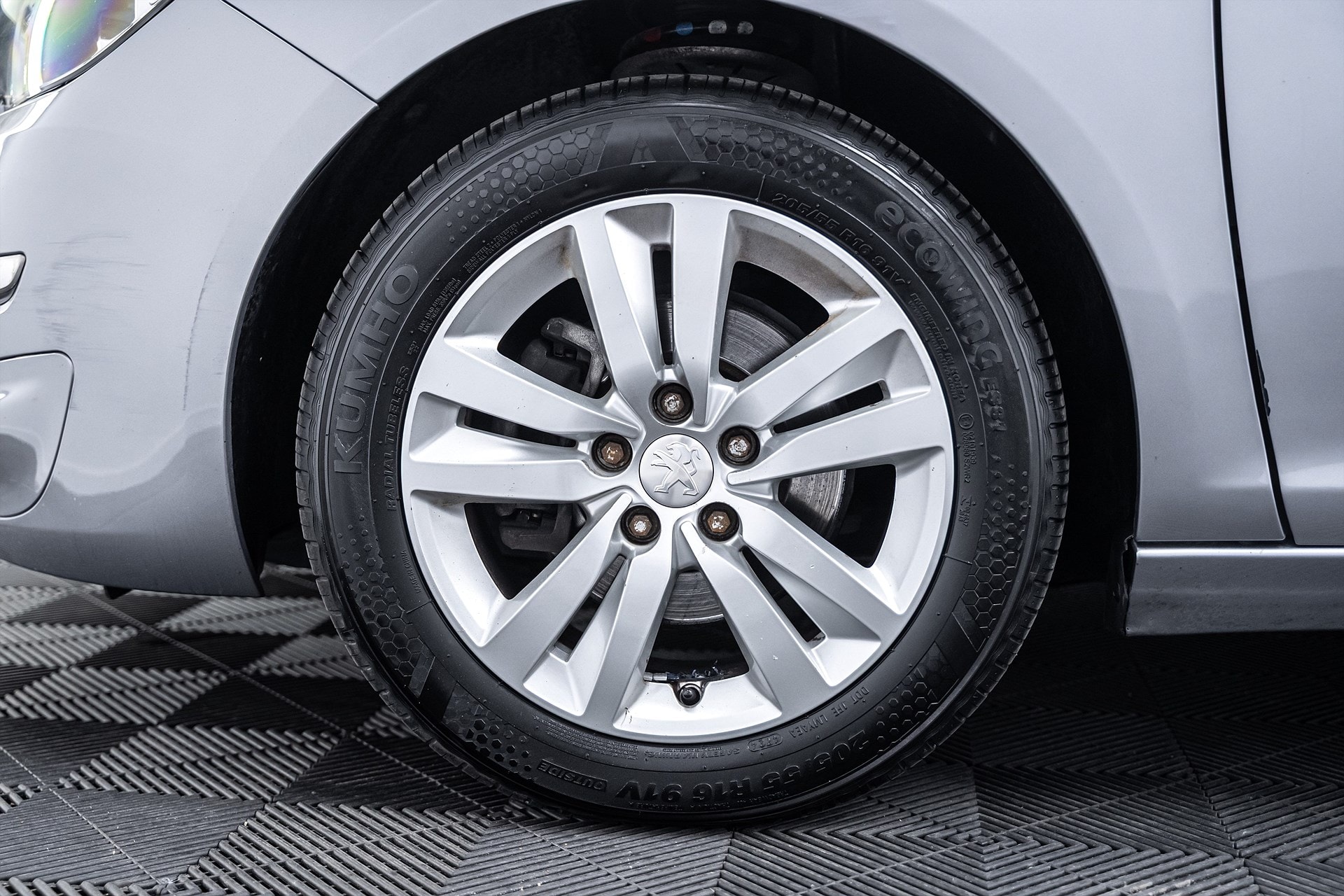 Peugeot 308 - bild 7