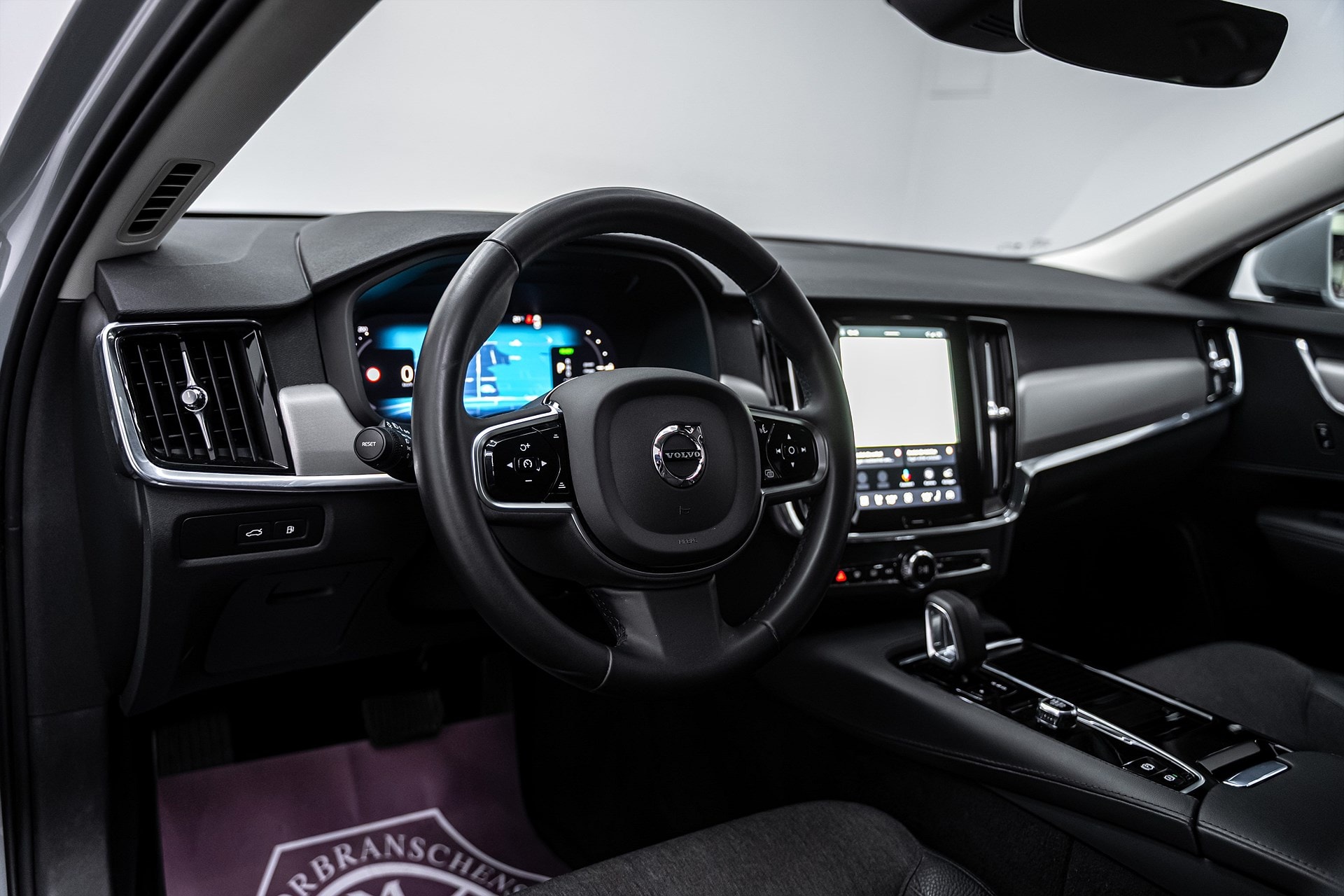 Volvo V90 - bild 16
