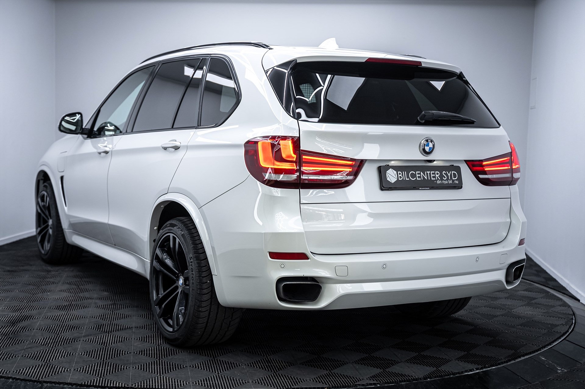 BMW X5 - bild 12