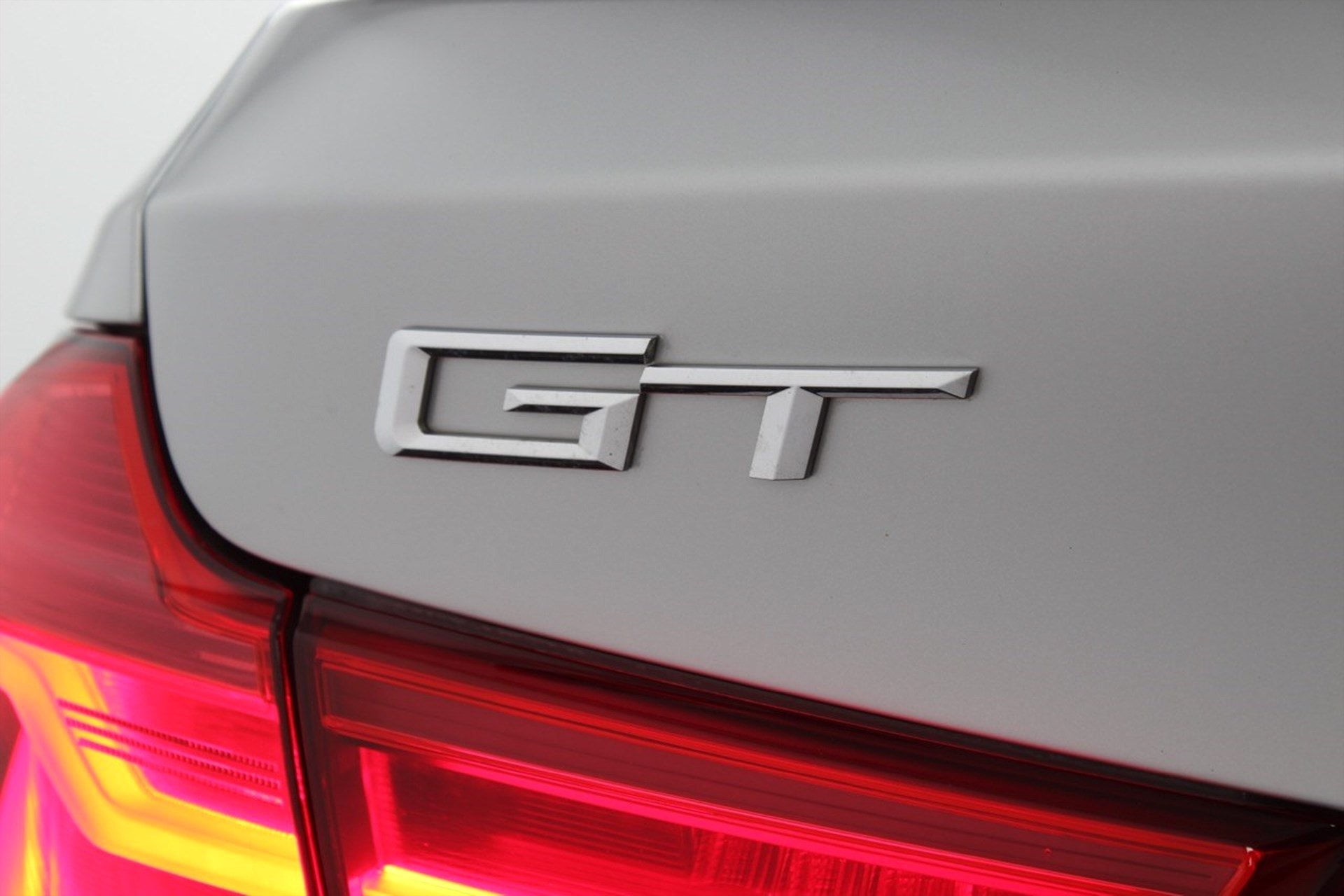 BMW 320 - bild 9