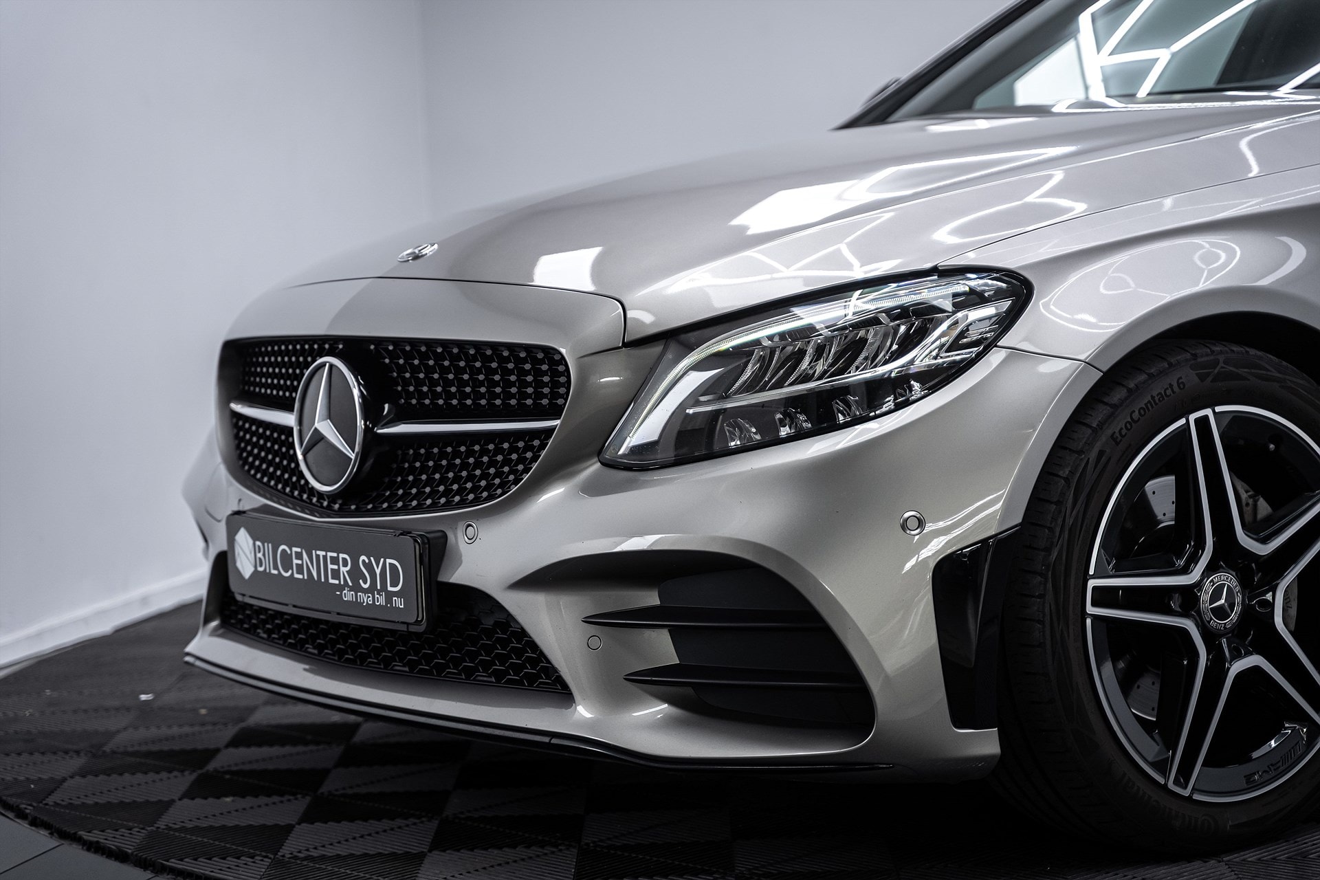 Mercedes-Benz C220 - bild 2