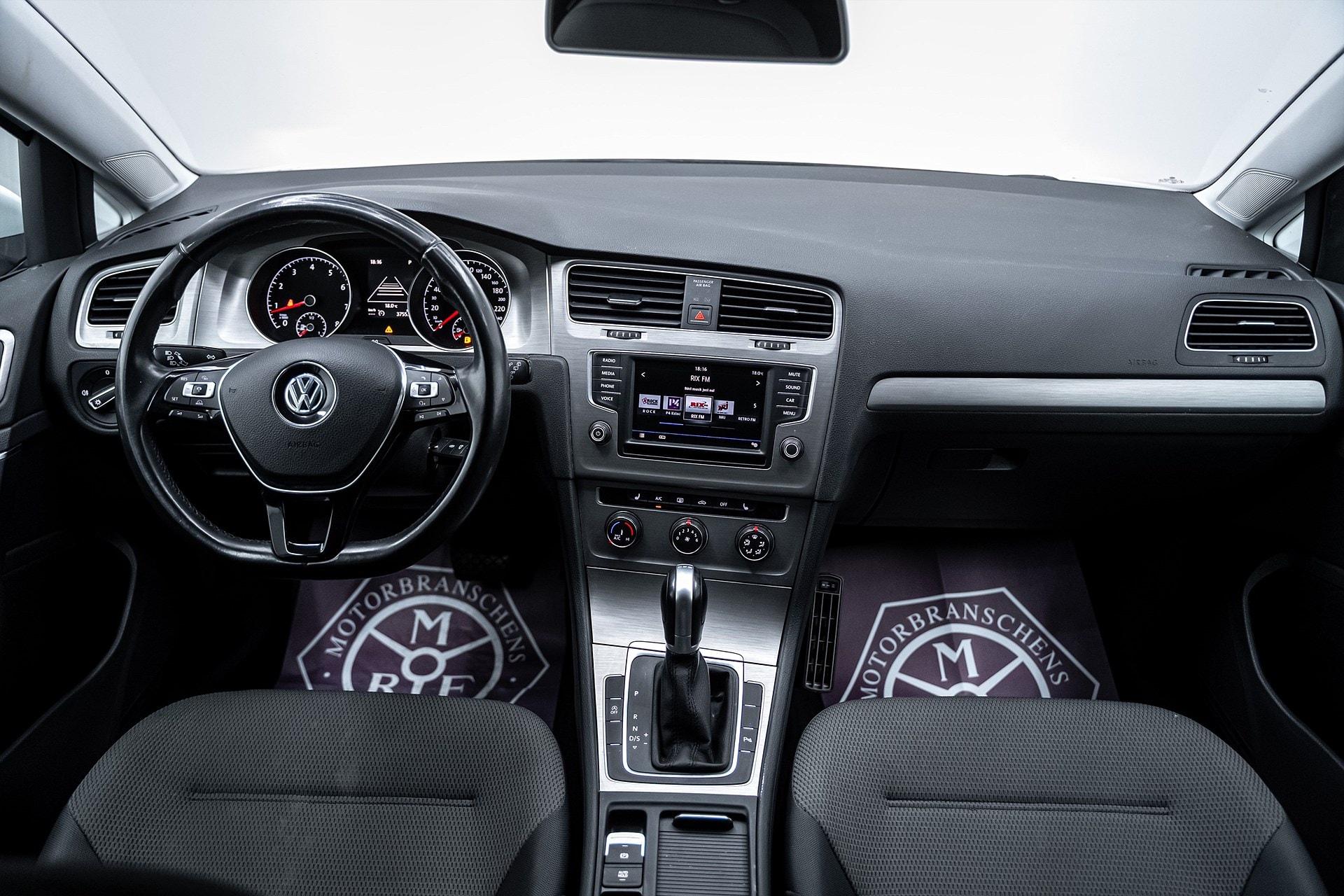 Volkswagen Golf - bild 24