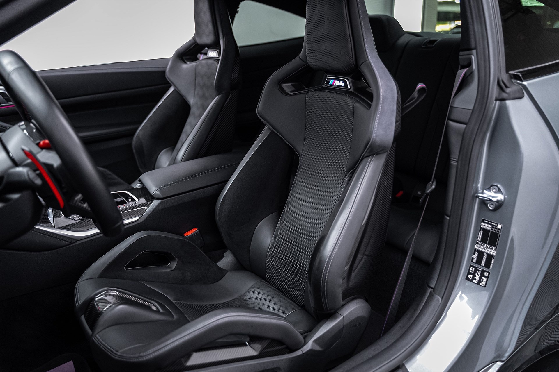 BMW M4 - bild 22