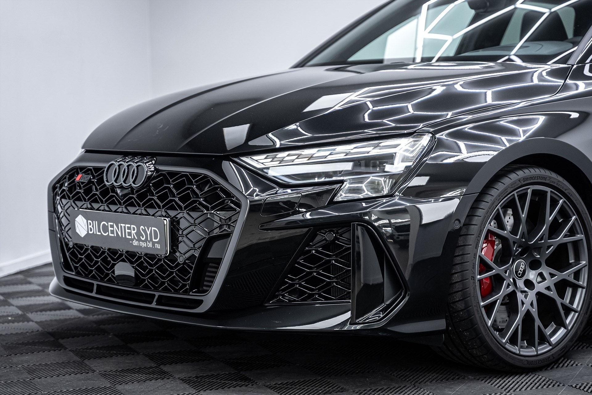 Audi RS3 - bild 2