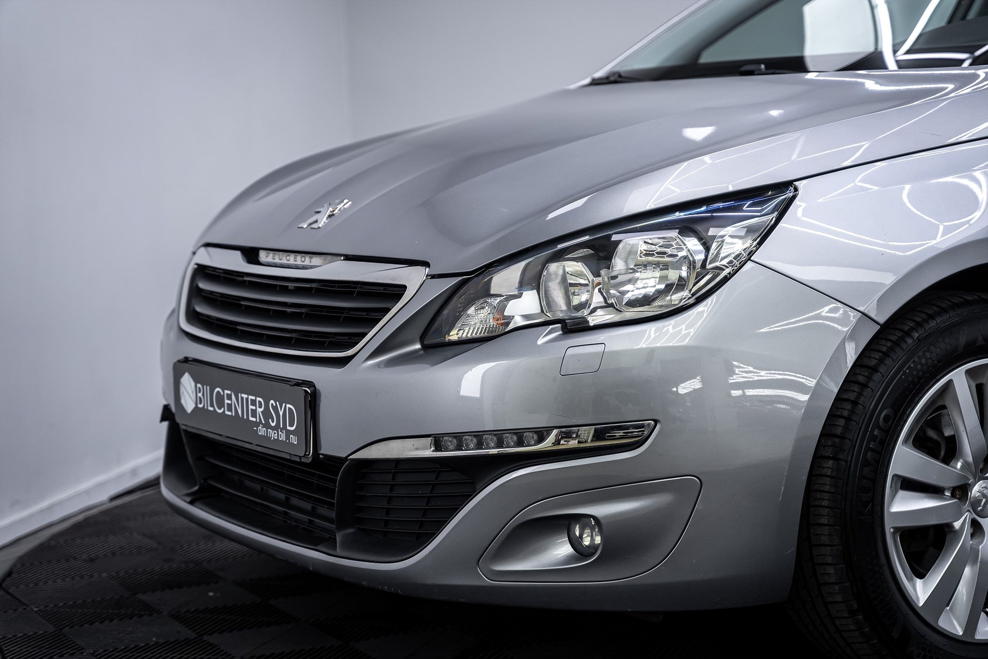 Peugeot 308 - bild 2