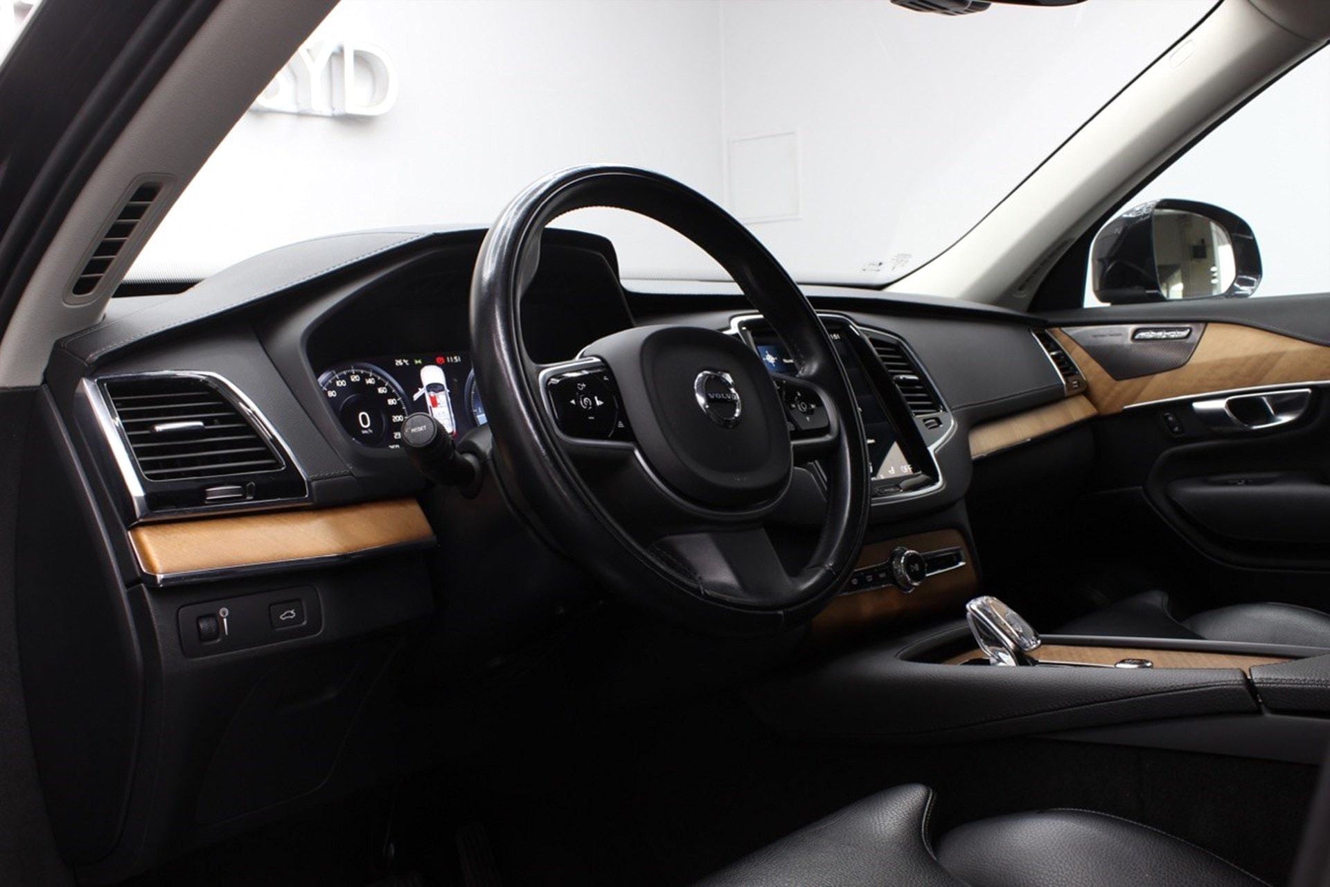 Volvo XC90 - bild 13