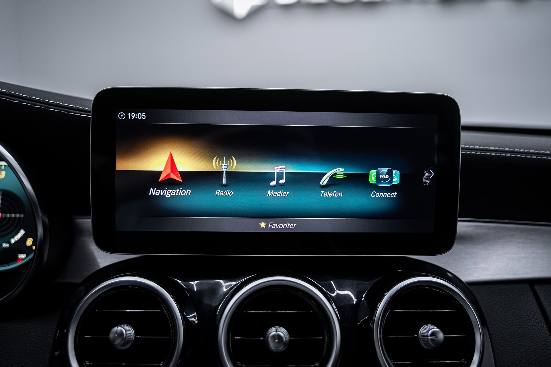 Mercedes-Benz C220 - bild 22