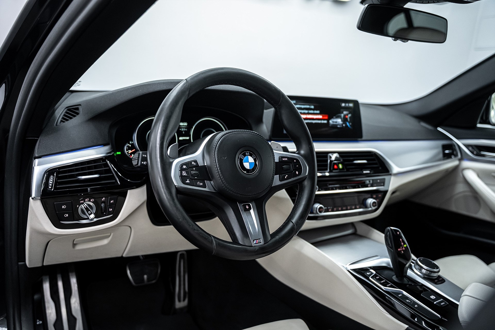 BMW 530e - bild 16