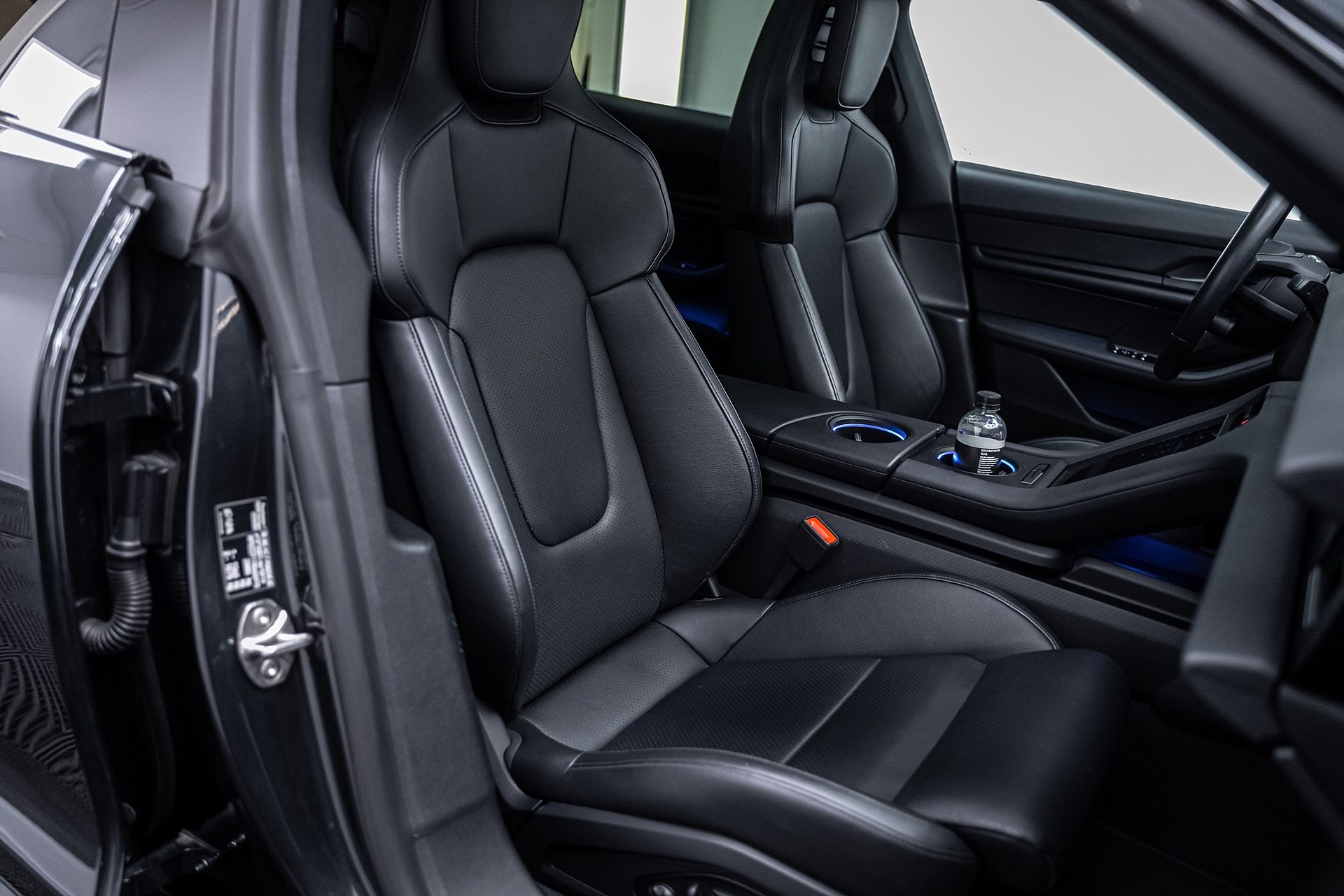 Porsche Taycan - bild 27
