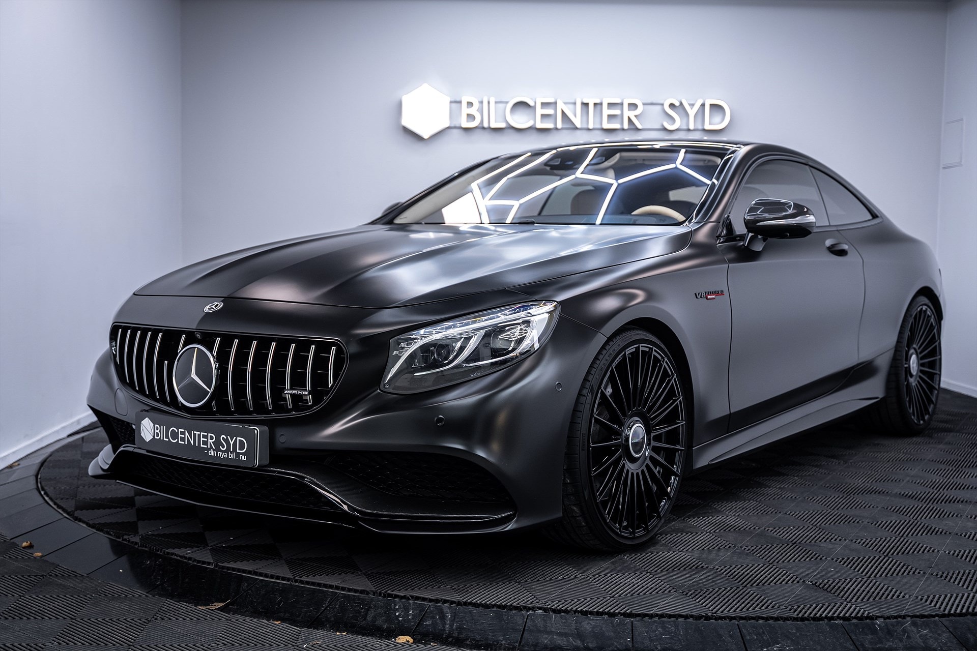 Mercedes-Benz S63 AMG - bild 1