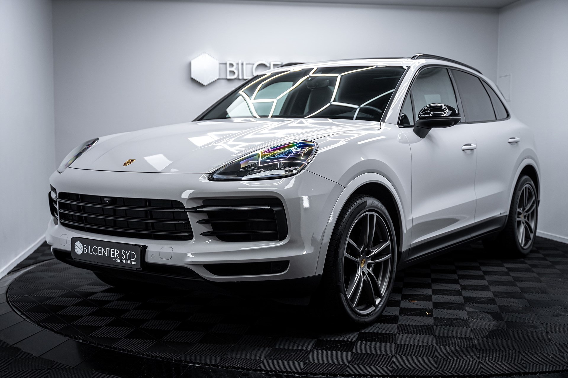 Porsche Cayenne - bild 1