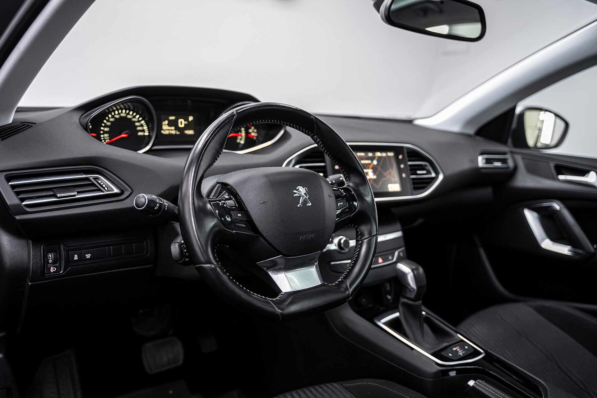 Peugeot 308 - bild 16