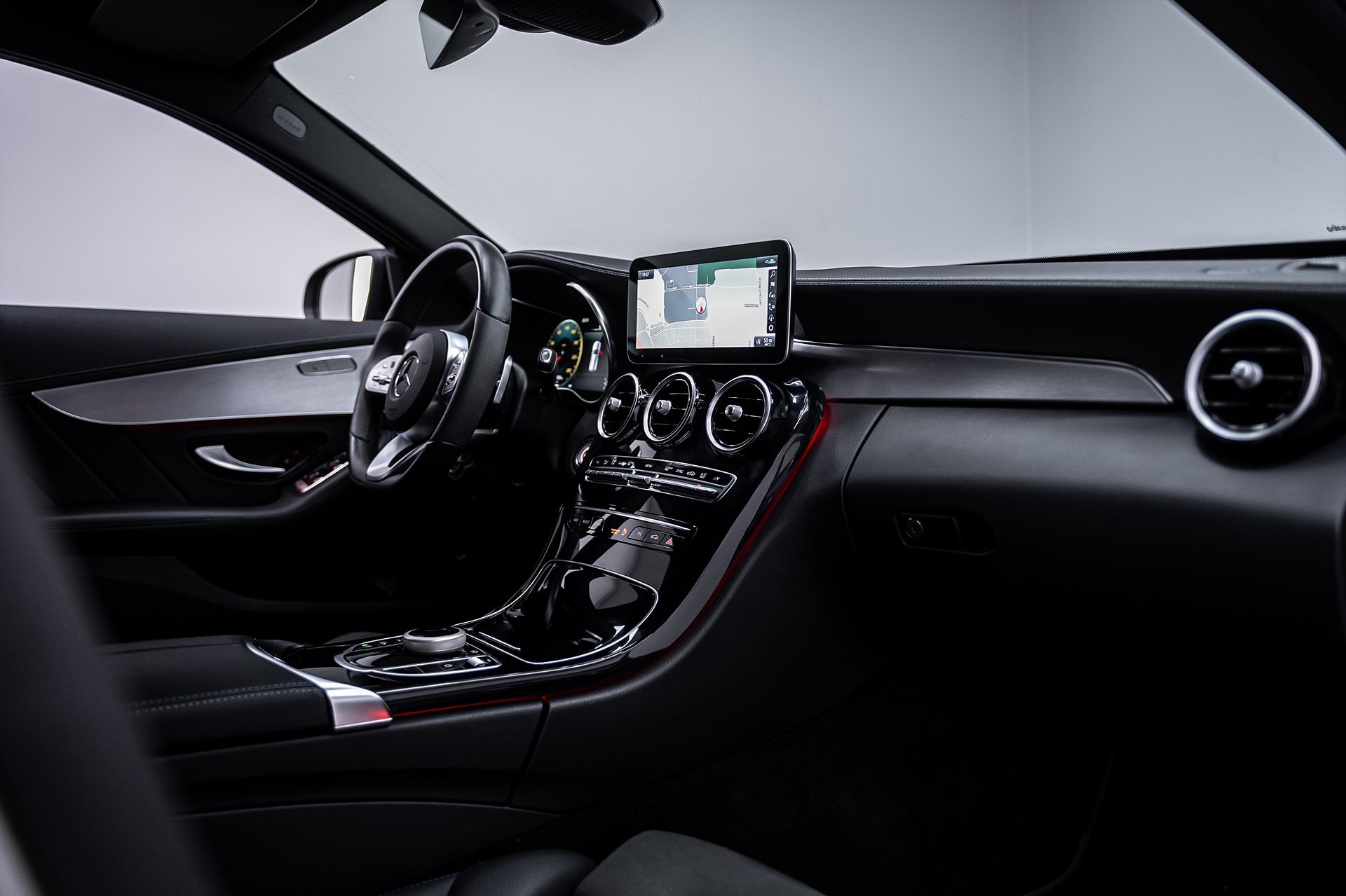Mercedes-Benz C220 - bild 26