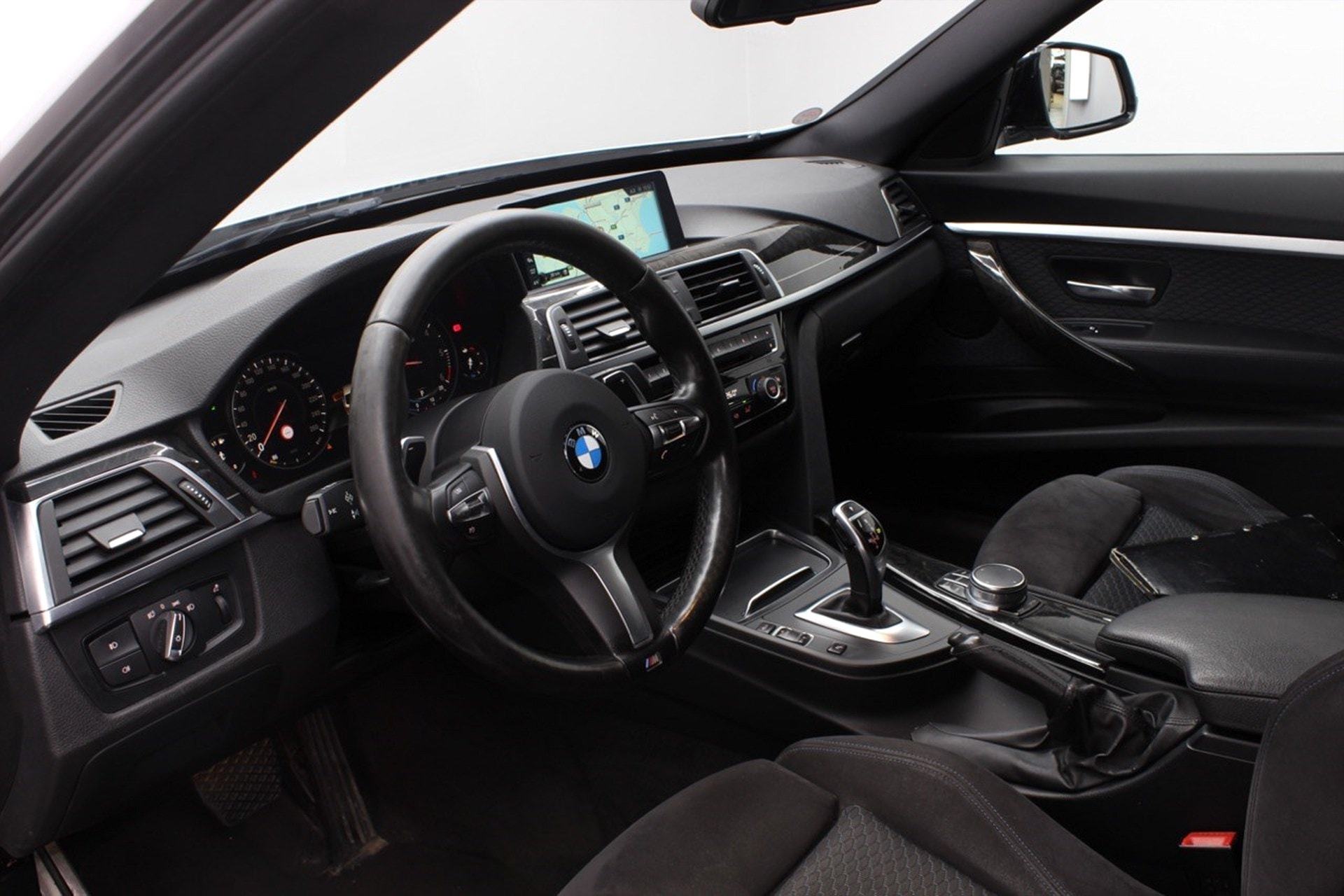 BMW 320 - bild 14