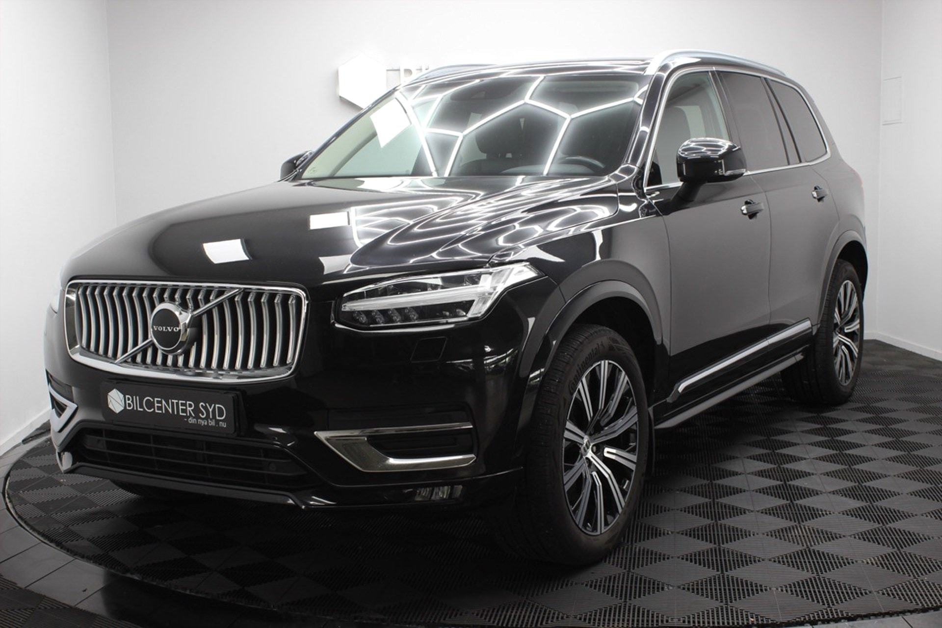 Volvo XC90 - bild 1