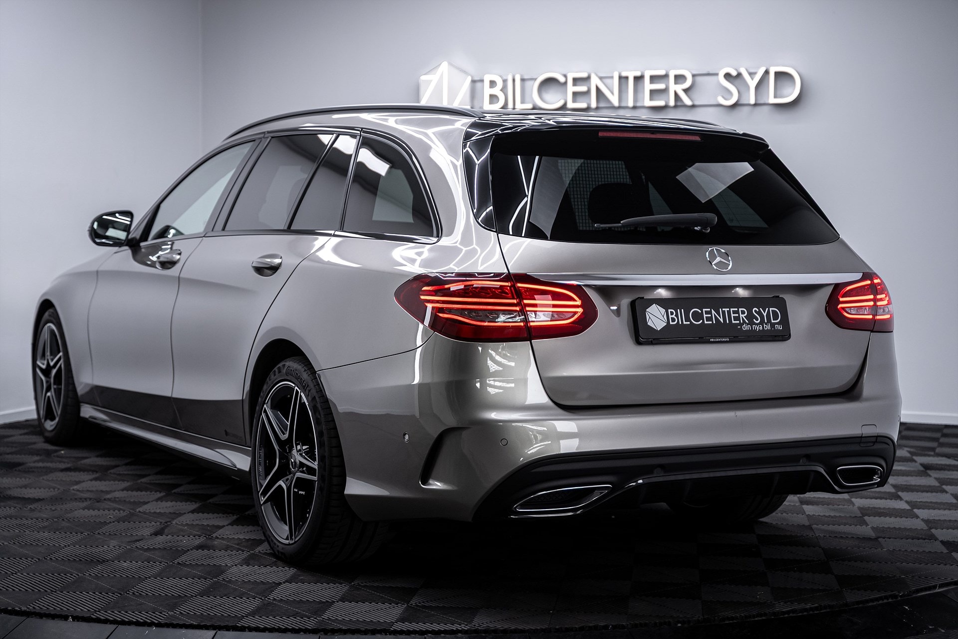 Mercedes-Benz C220 - bild 11