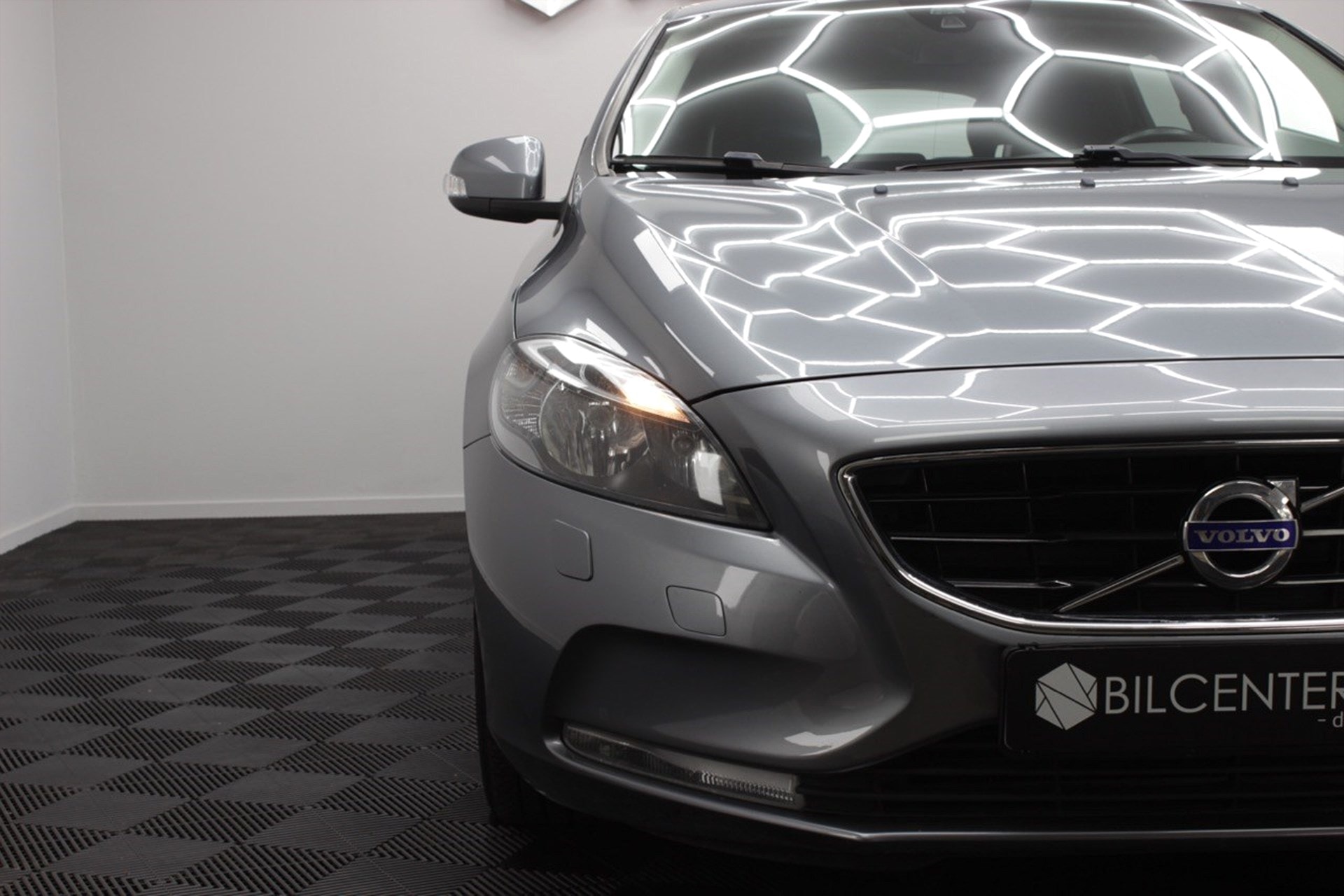 Volvo V40 - bild 3