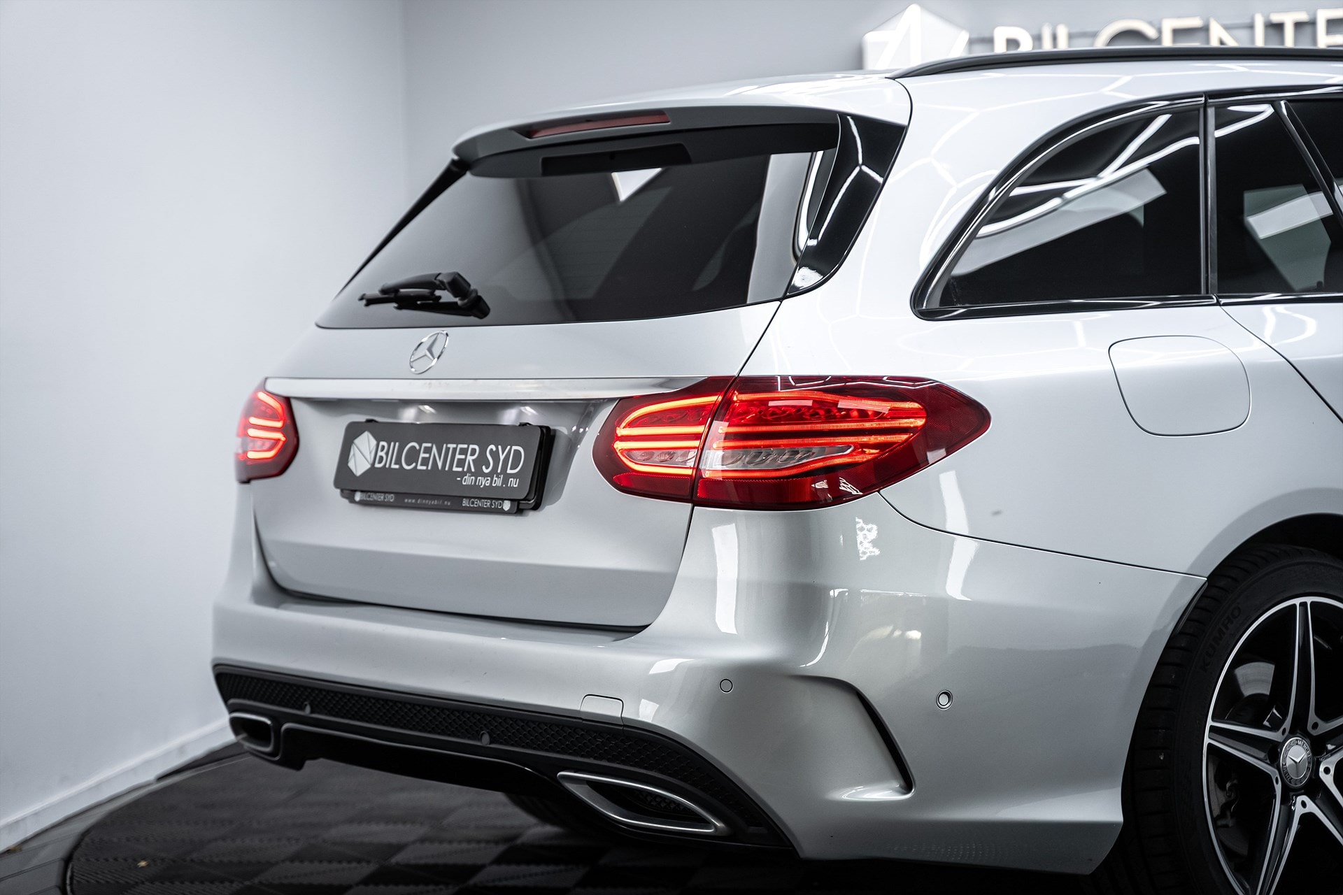 Mercedes-Benz C220 - bild 9