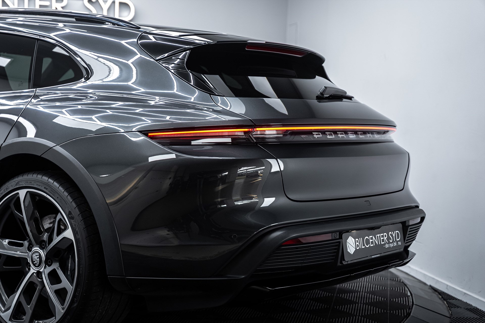 Porsche Taycan - bild 11