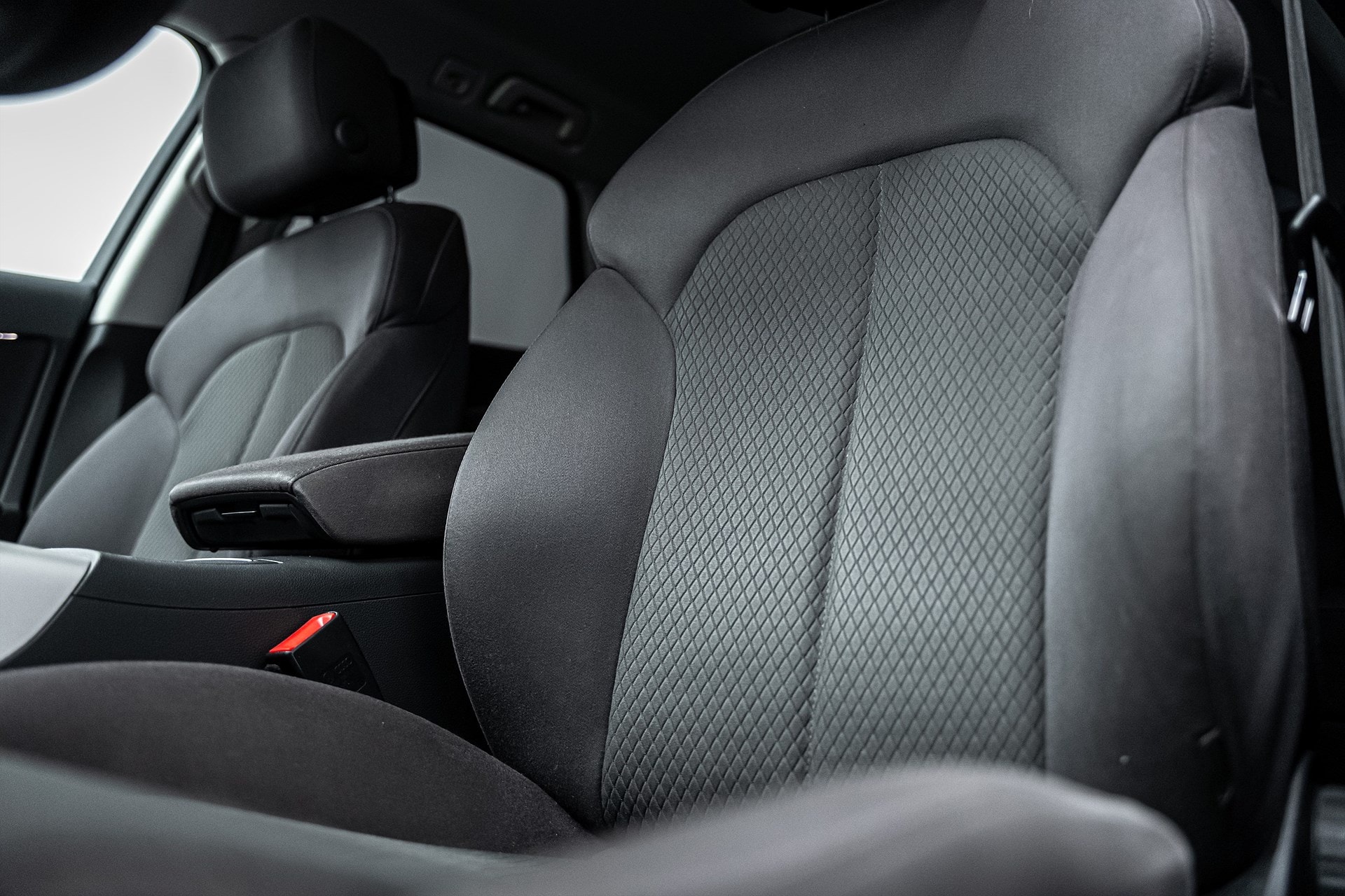 Audi A6 - bild 21