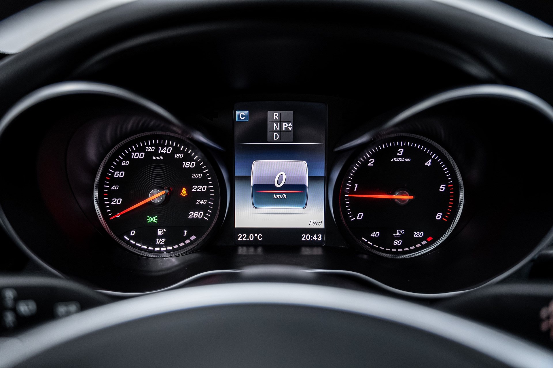 Mercedes-Benz C220 - bild 18