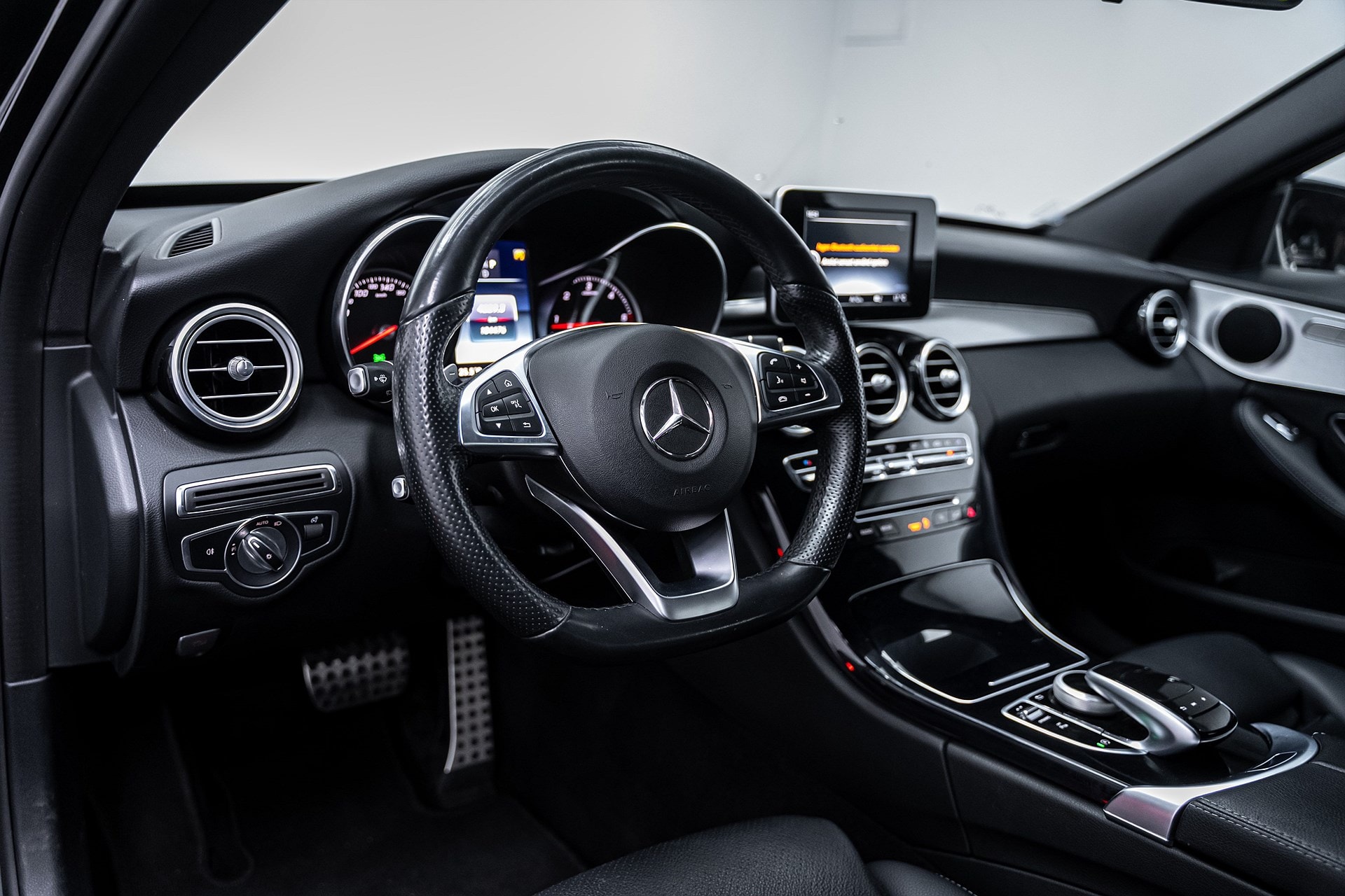 Mercedes-Benz C 220d - bild 16