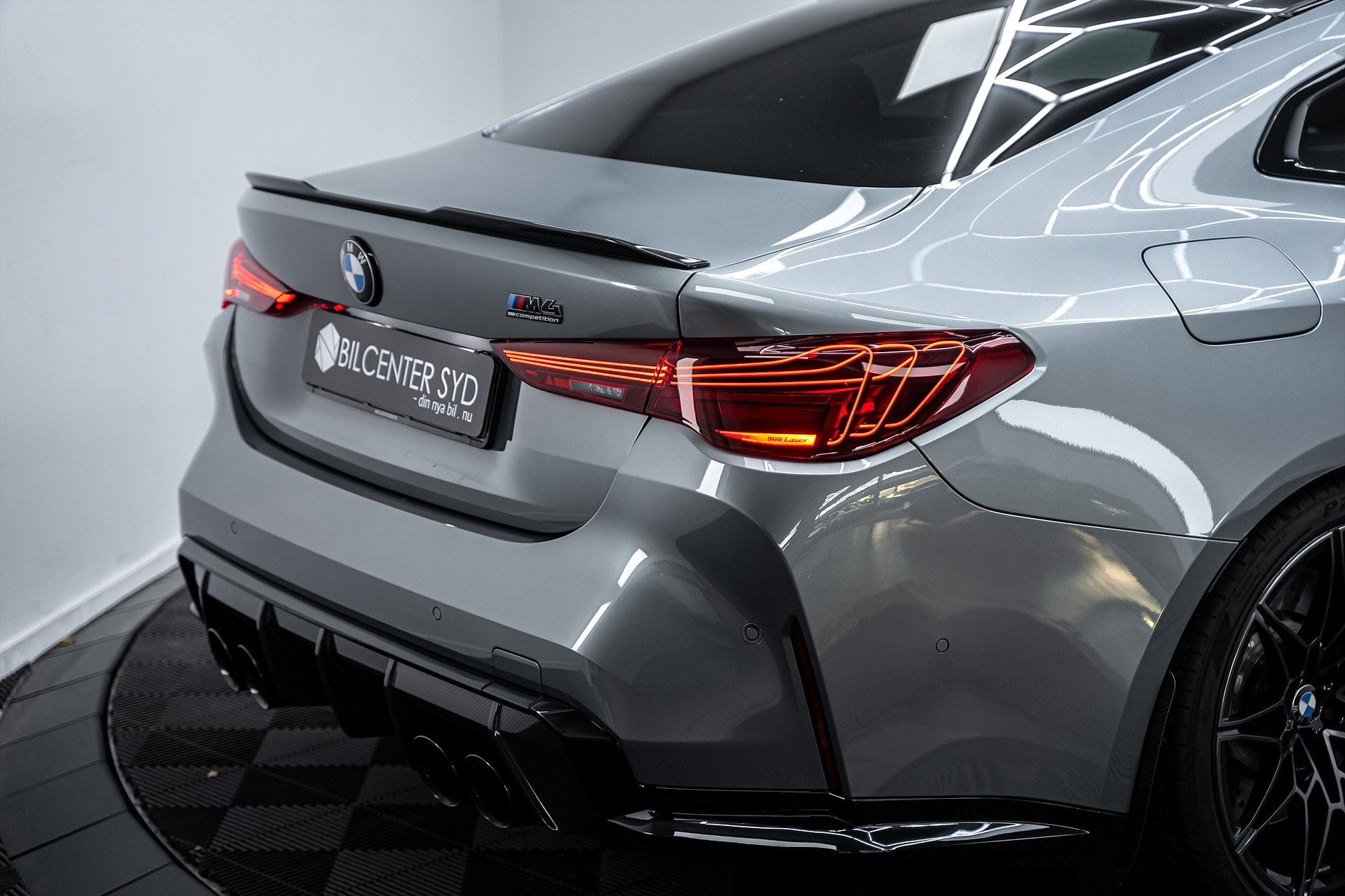 BMW M4 - bild 9