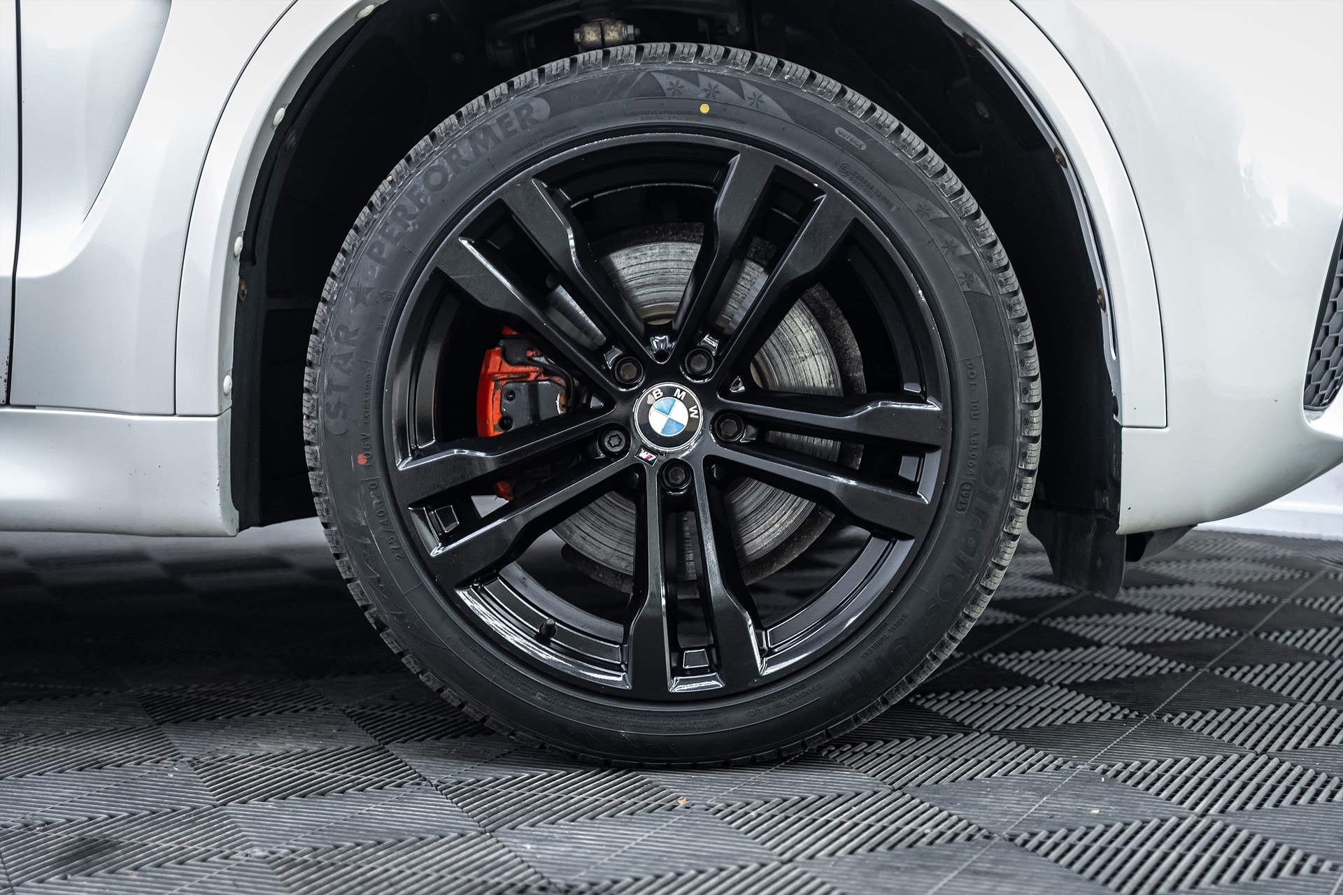 BMW X5 - bild 7
