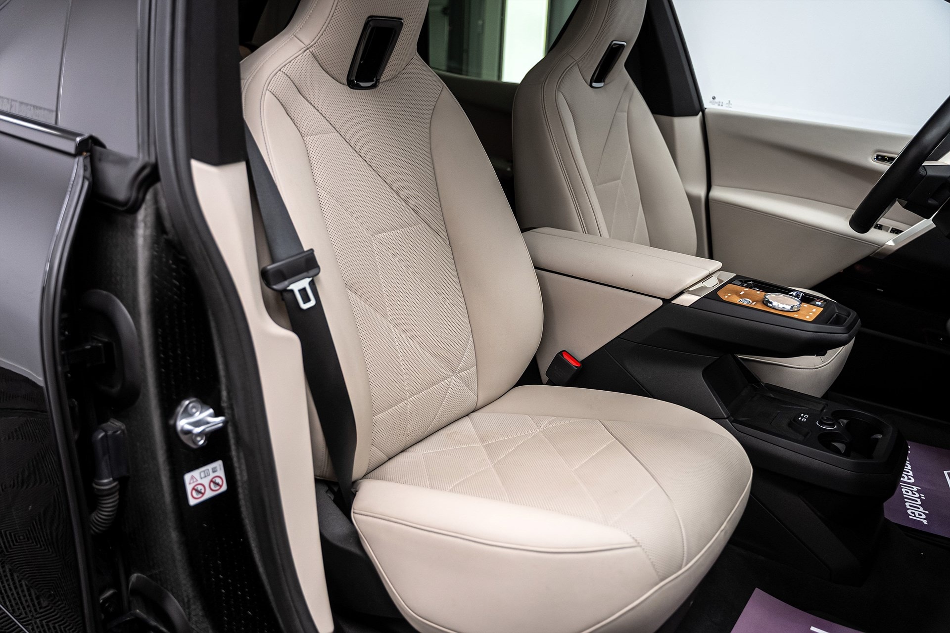 BMW iX - bild 27