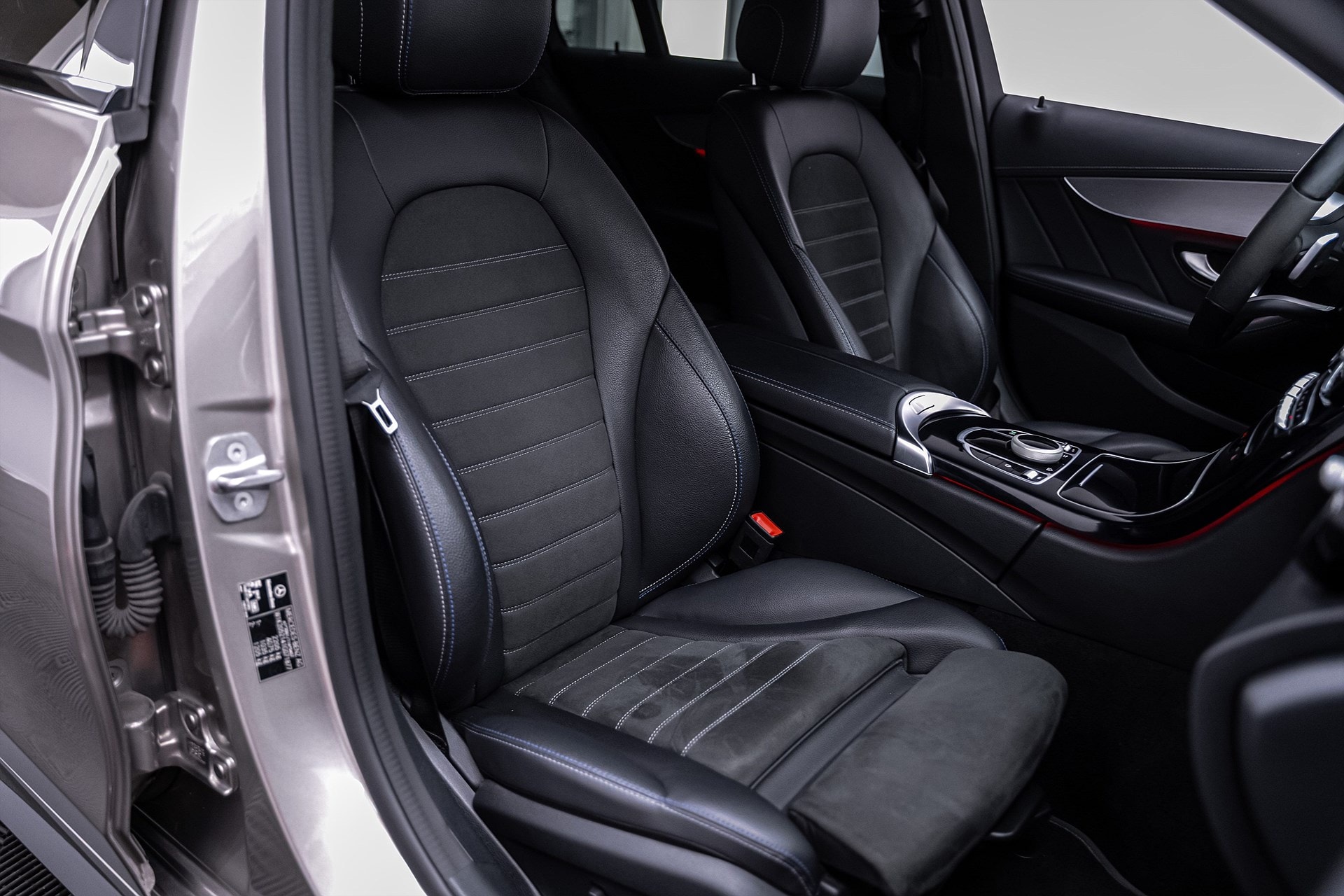 Mercedes-Benz C220 - bild 27