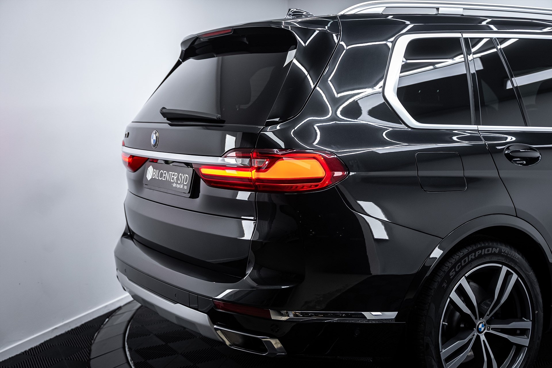 BMW X7 - bild 12