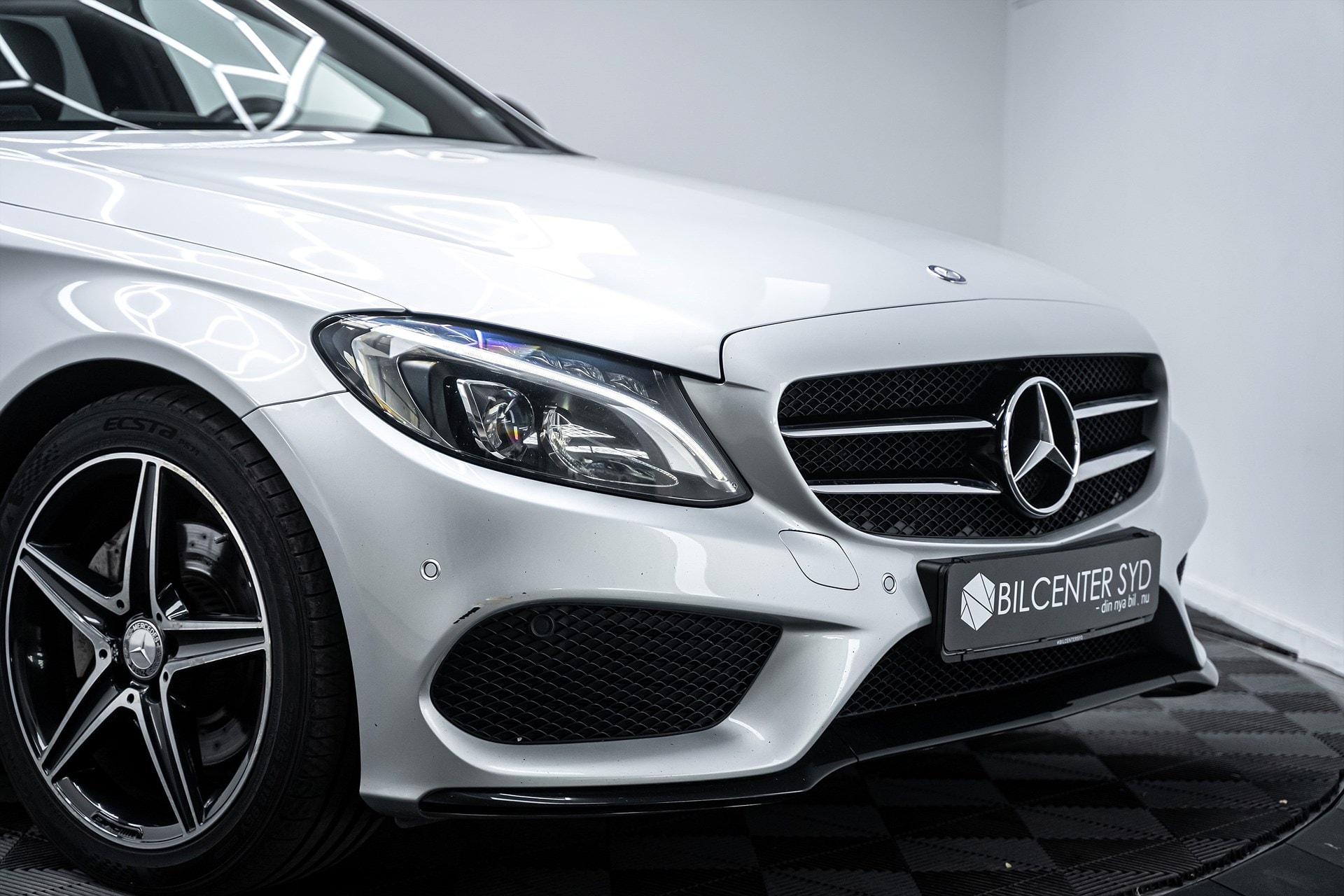 Mercedes-Benz C220 - bild 7